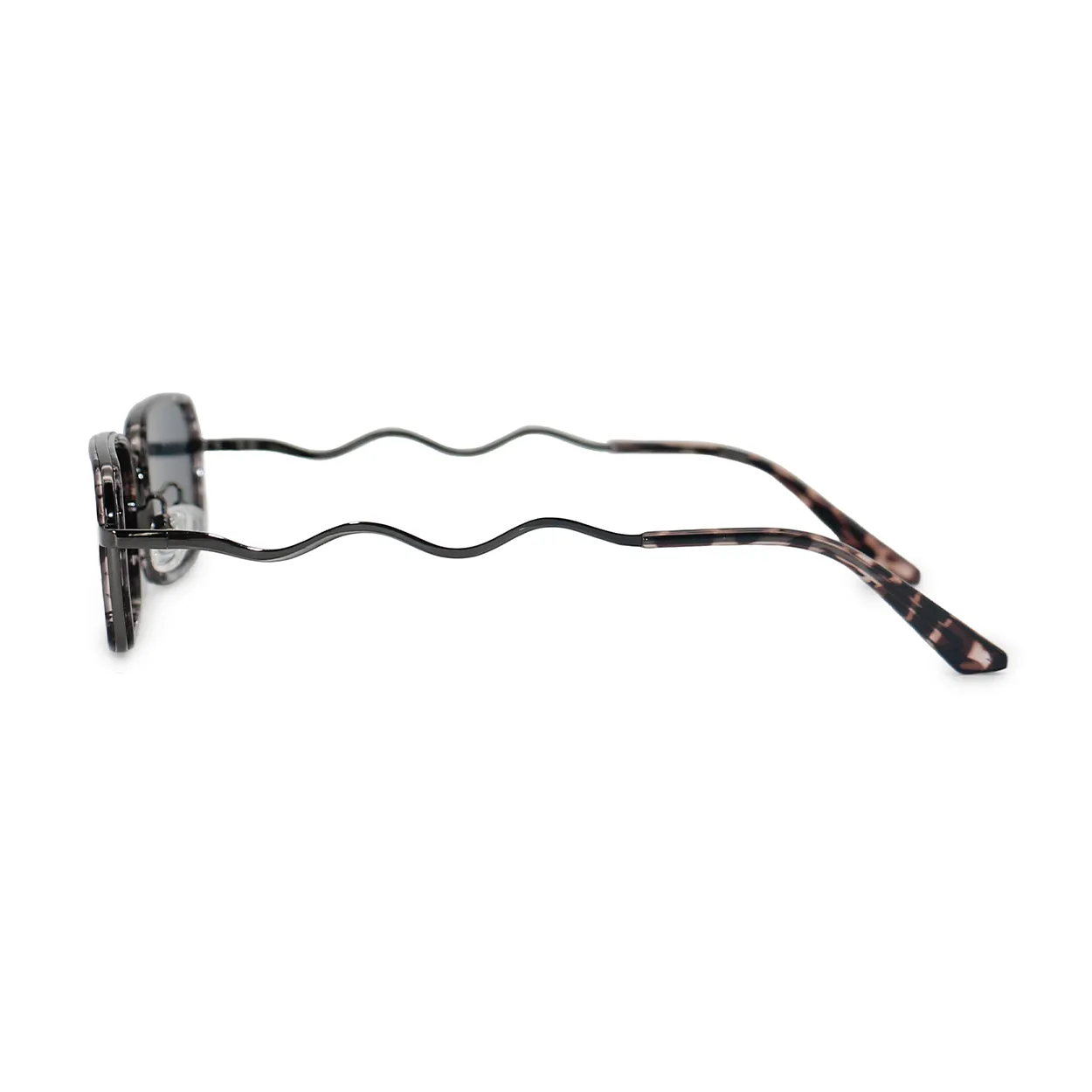 Eve Sunglasses - Black - Image 4
