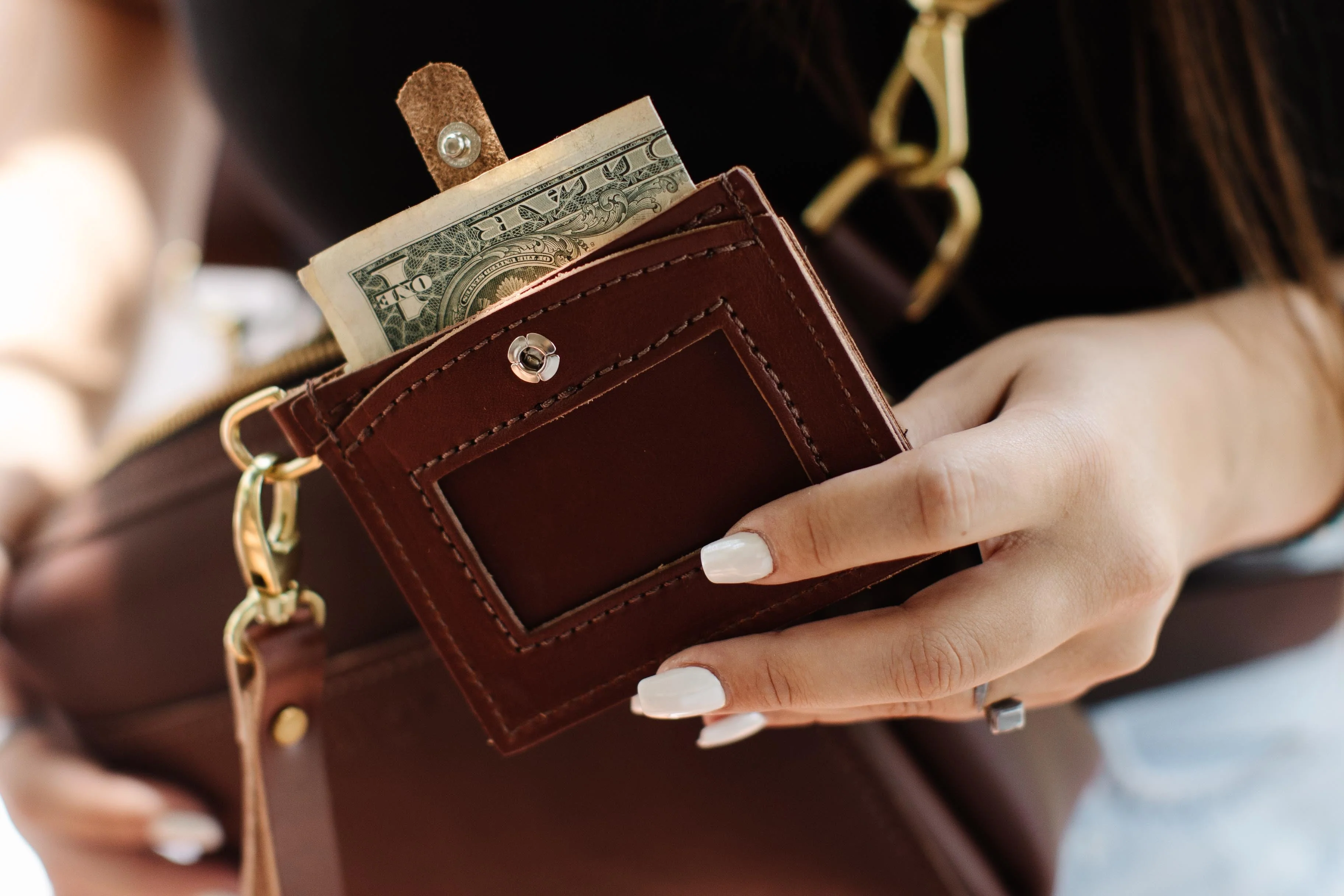 Everly Wristlet Wallet – Compact Leather Card Holder - Image 4
