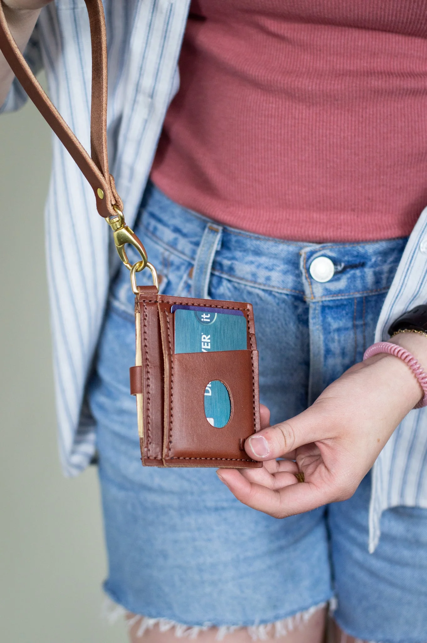 Everly Wristlet Wallet – Compact Leather Card Holder - Image 7