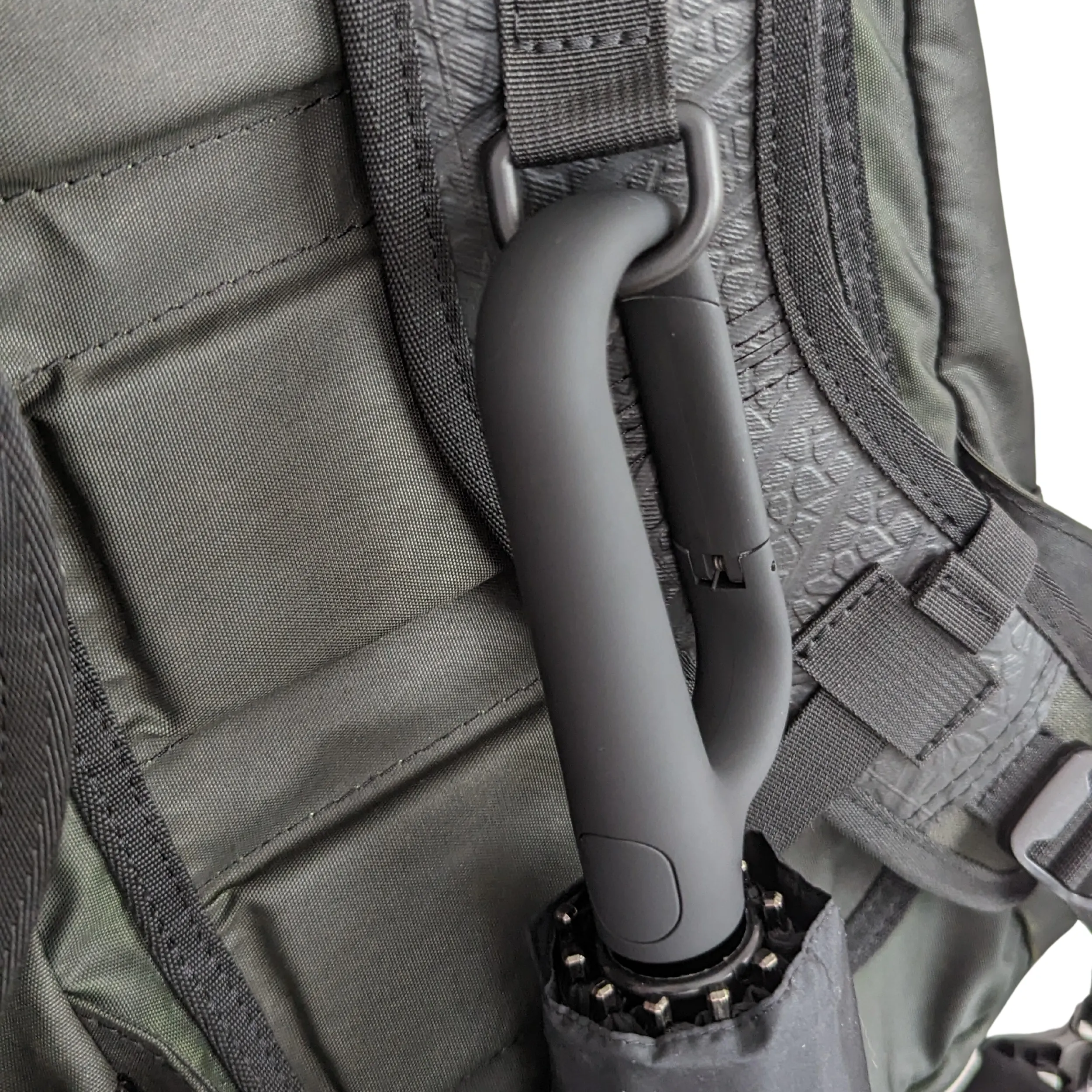 EVERYDAY | Umbrella with Never-Forget Carabiner Handle - Image 21