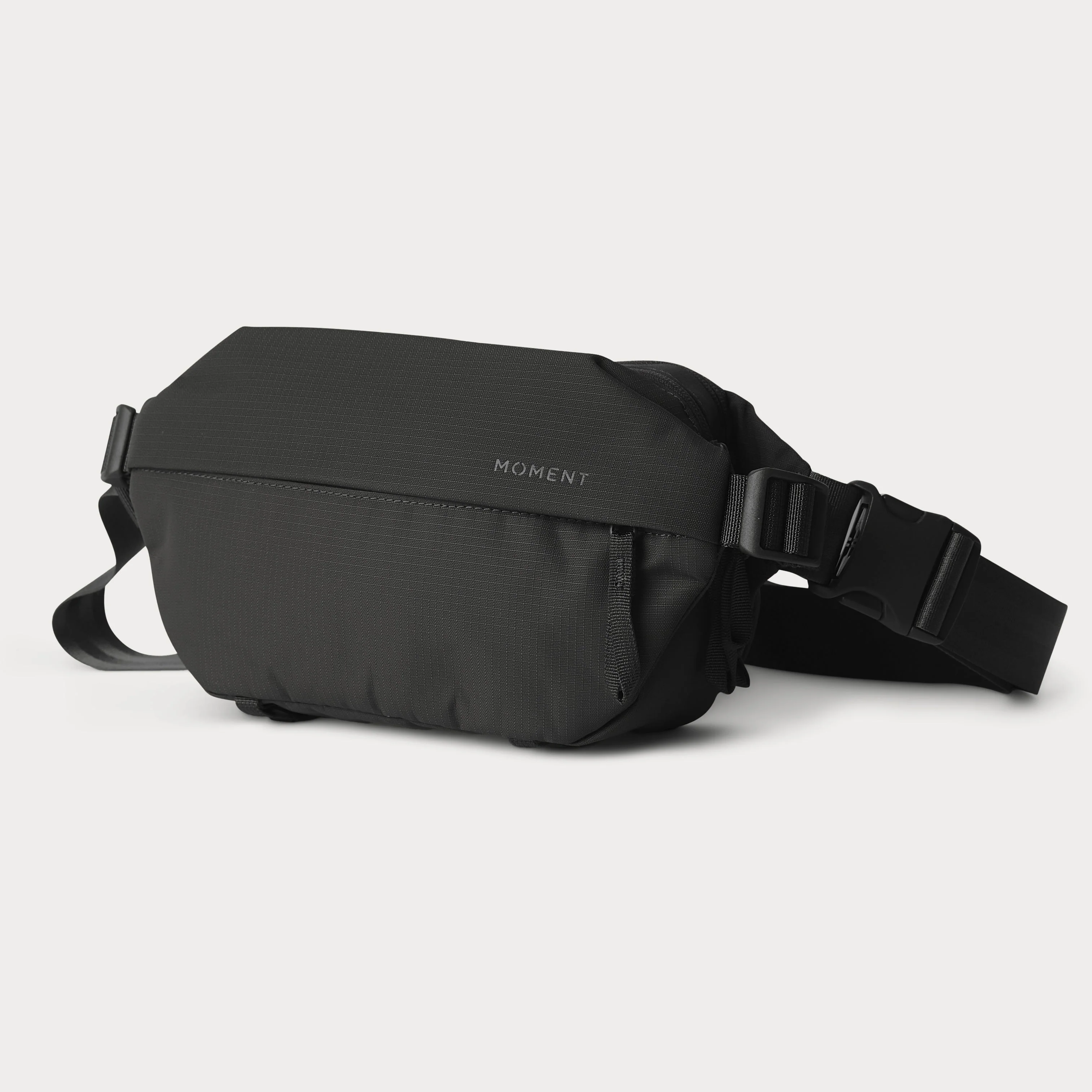 Everything 2L Sling Bag - Image 3
