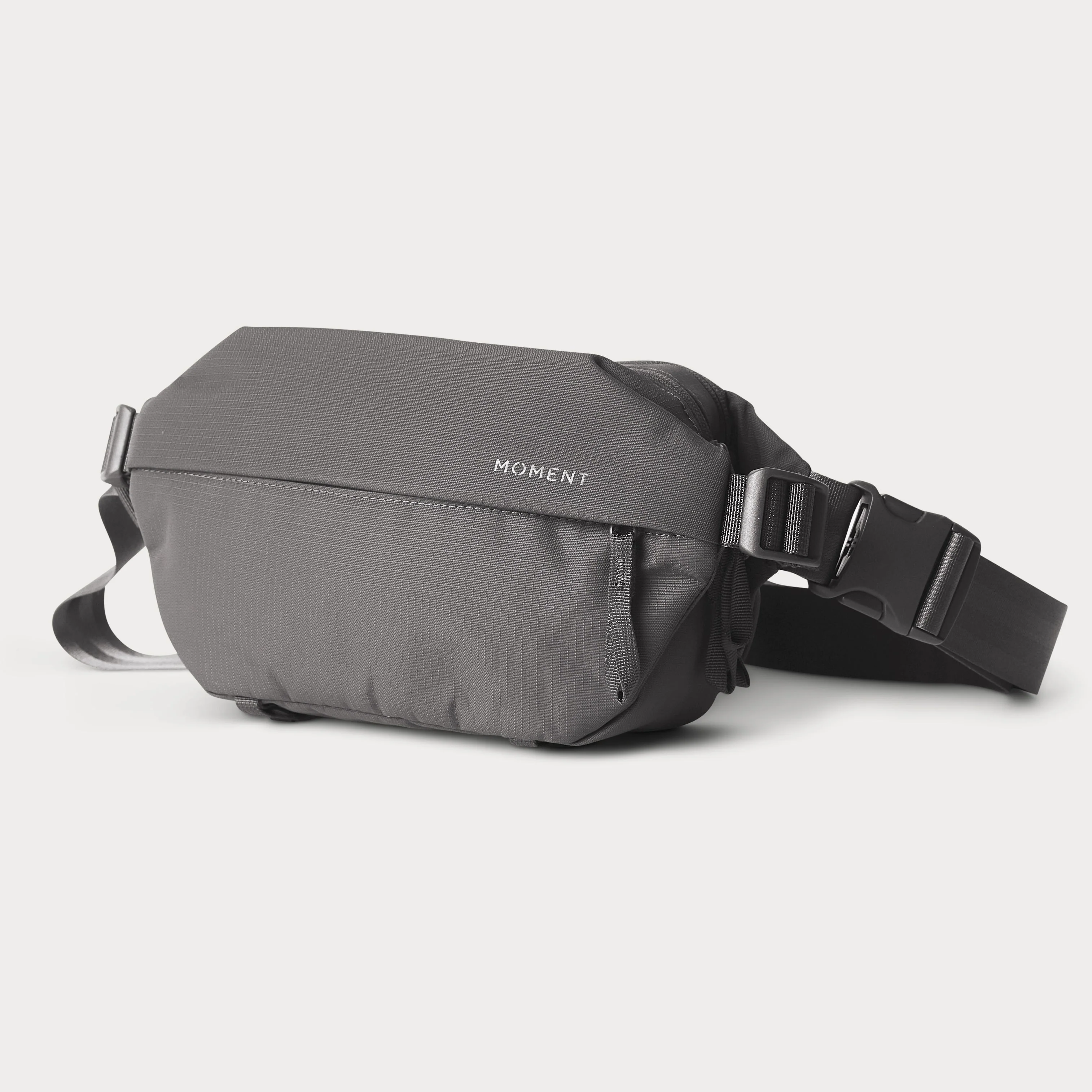 Everything 2L Sling Bag - Image 4