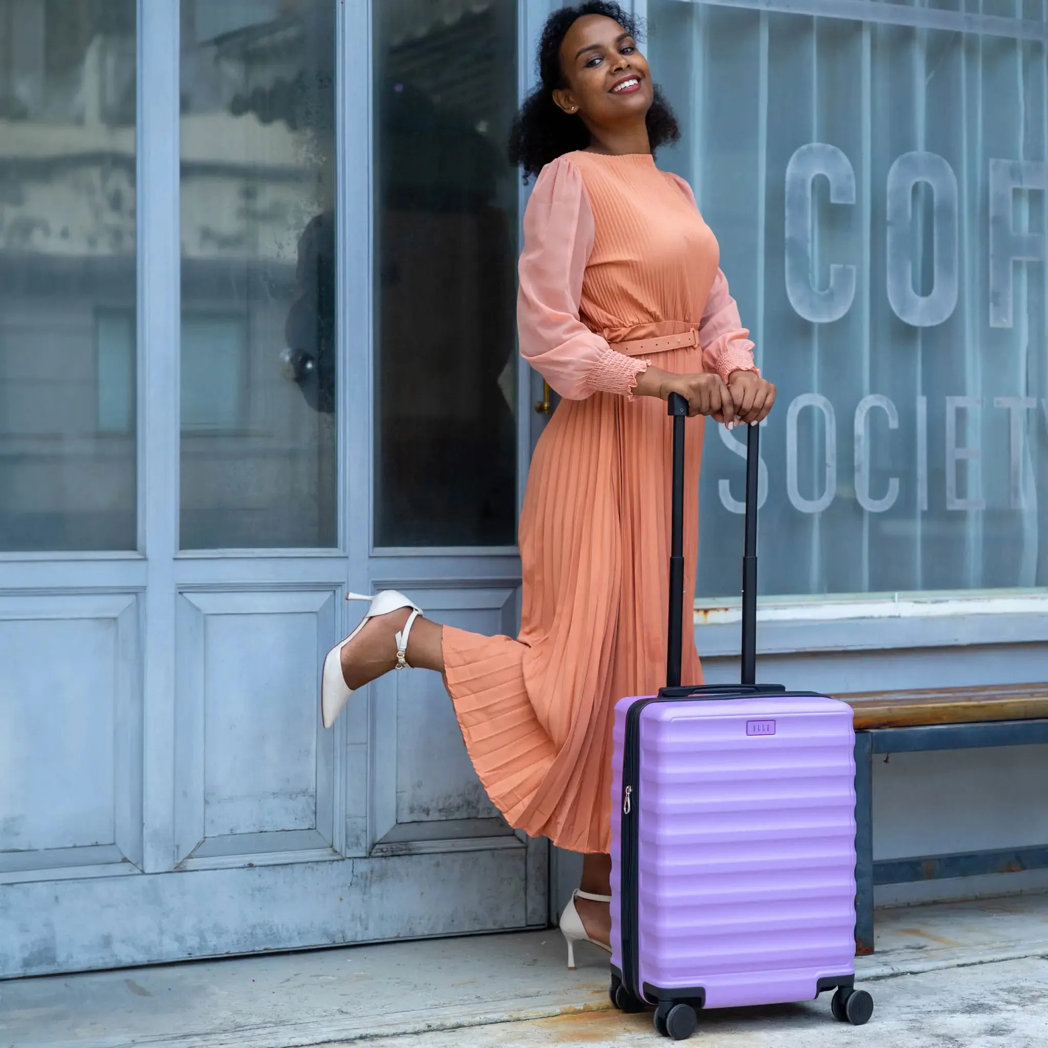 Excursion 3 Piece Expandable Chic Luggage Set - Image 19