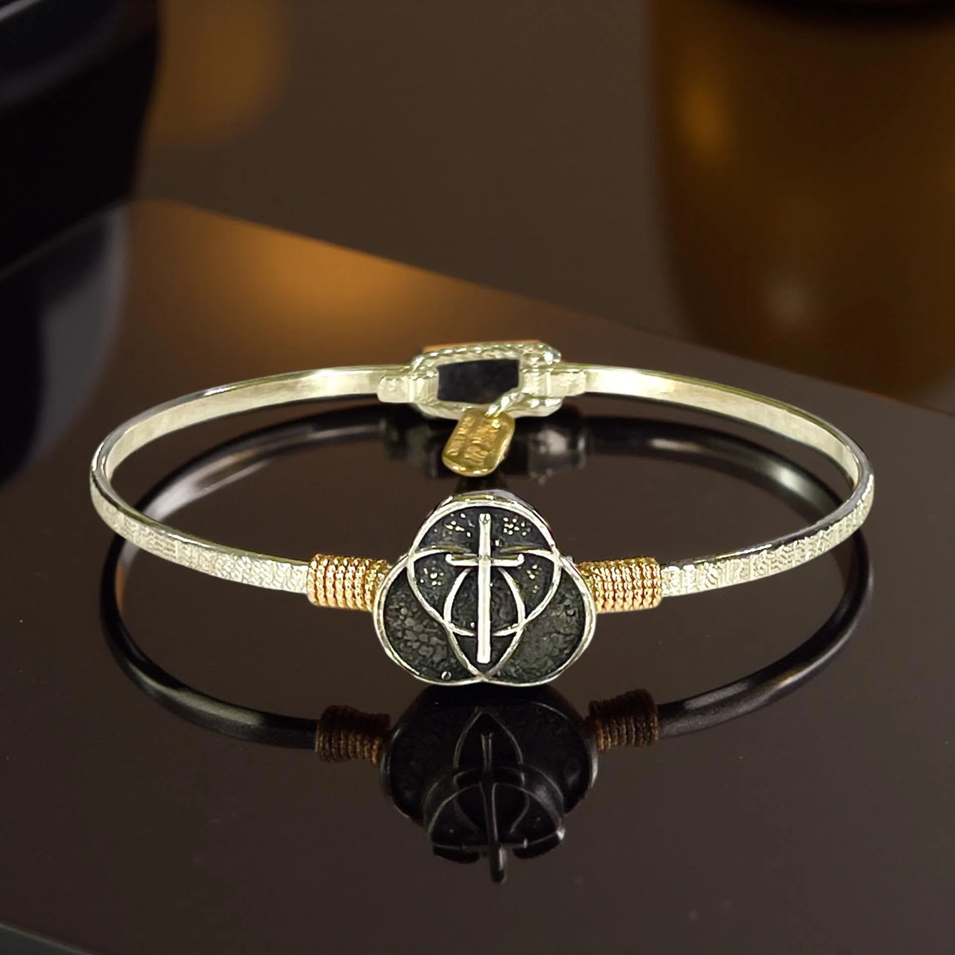 GMC Logo Bracelet - Image 6