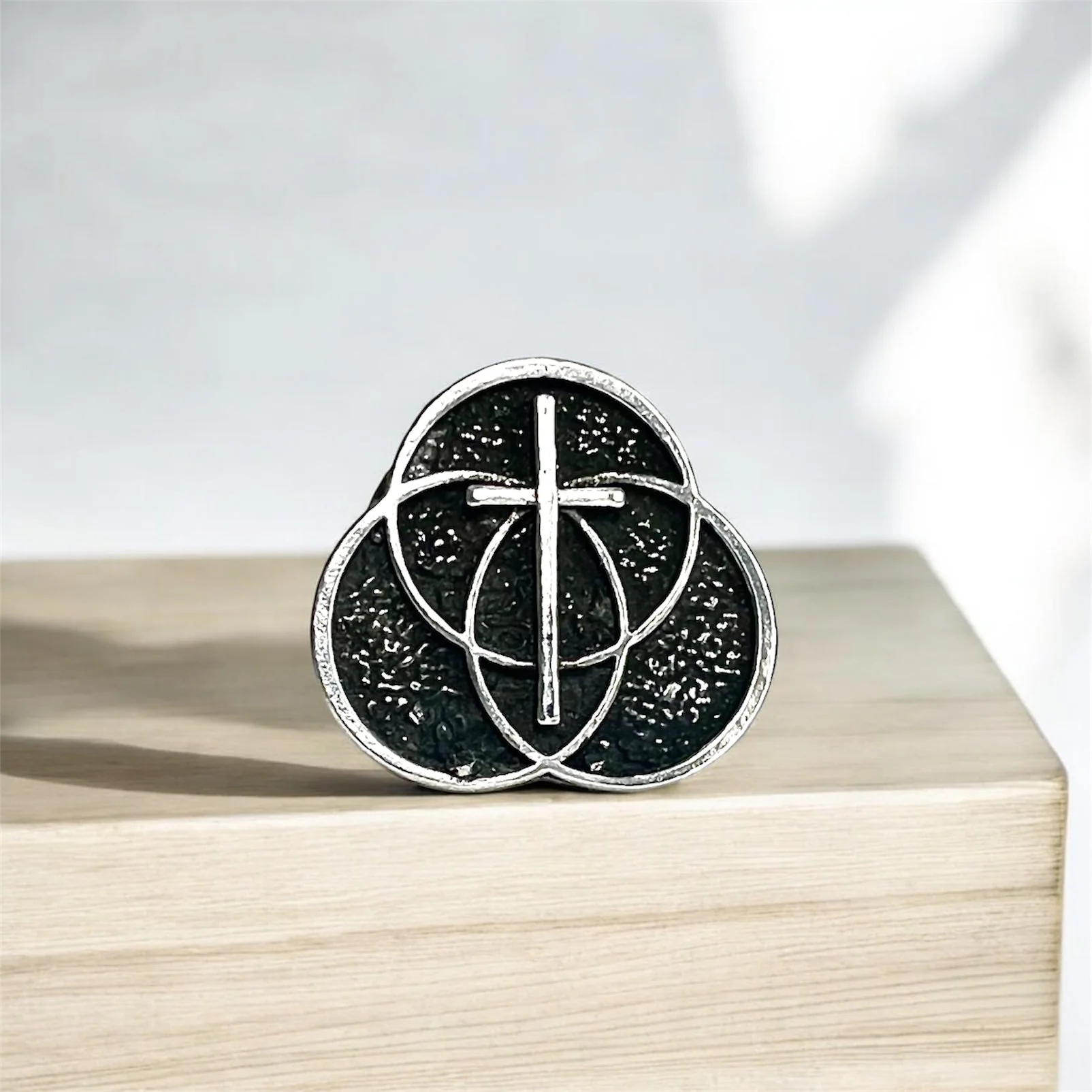 GMC Logo Cufflinks - Image 2