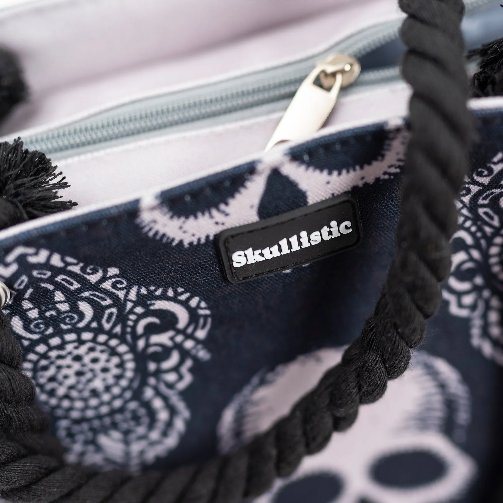 Gothic Black Skull Shoulder Beach Bag - Image 3