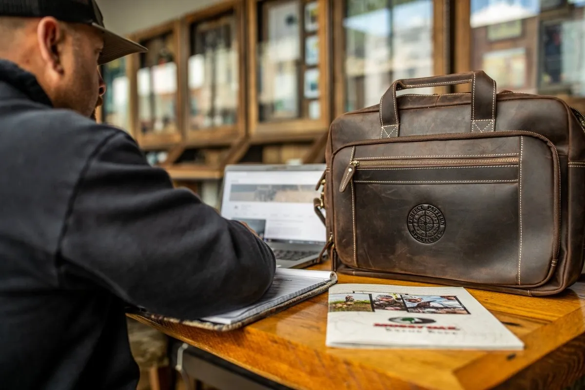 Greenhead" Bottomland Full Grain Buffalo Leather Briefcase - Image 5