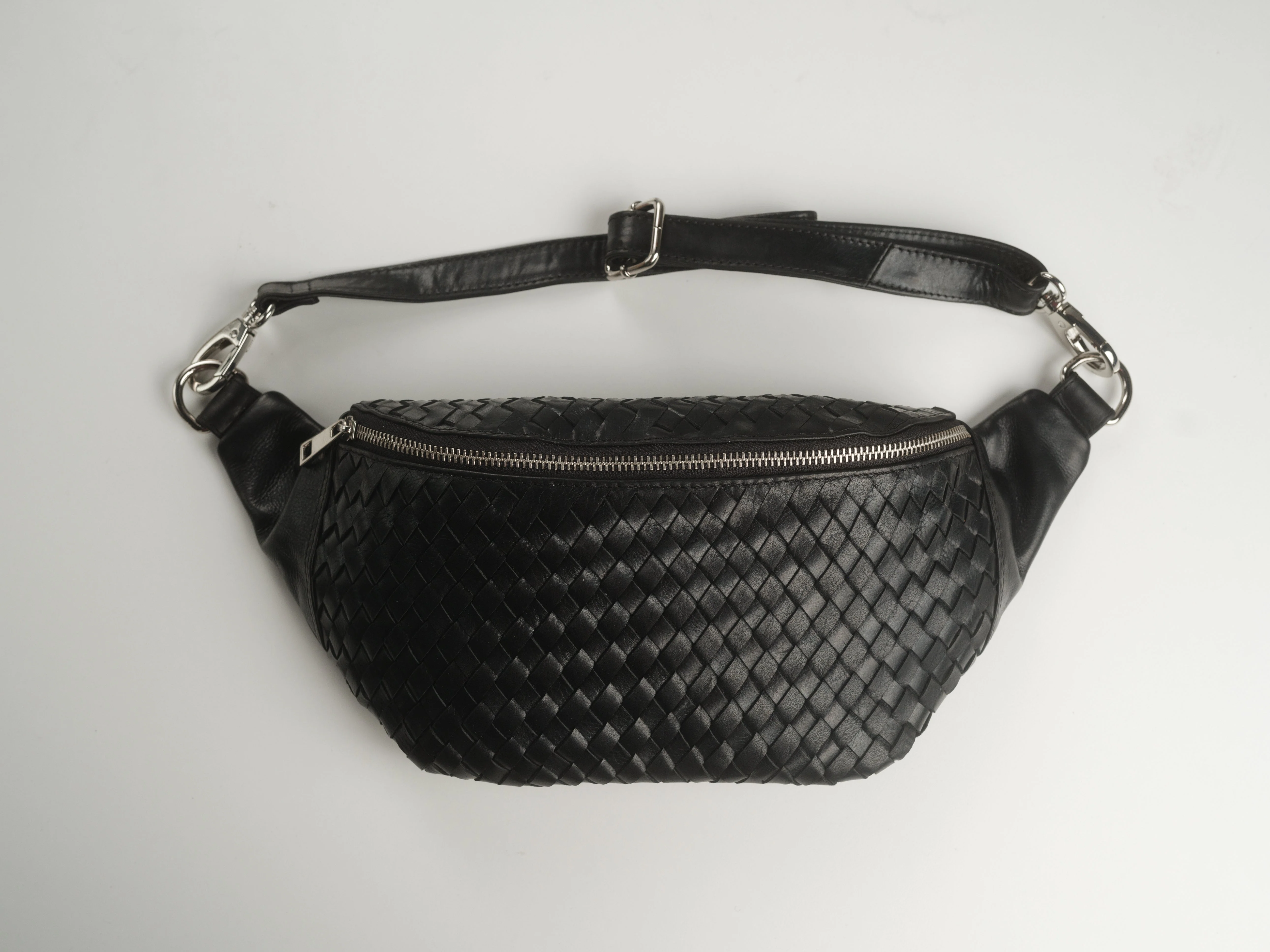 Haleiwa Woven Leather Sling Bag - Image 11