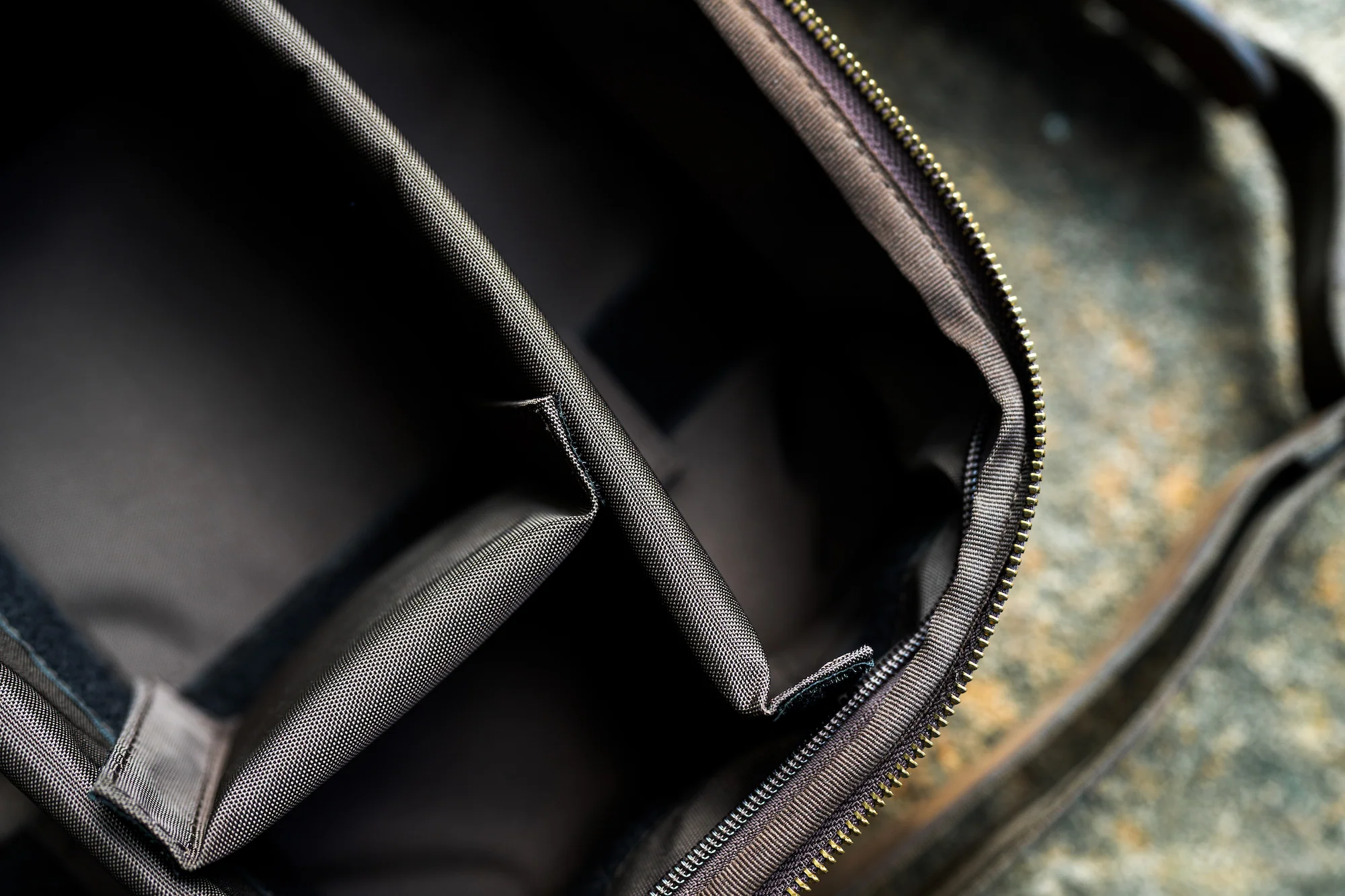 Hilo Camera Travel Bag - Image 13