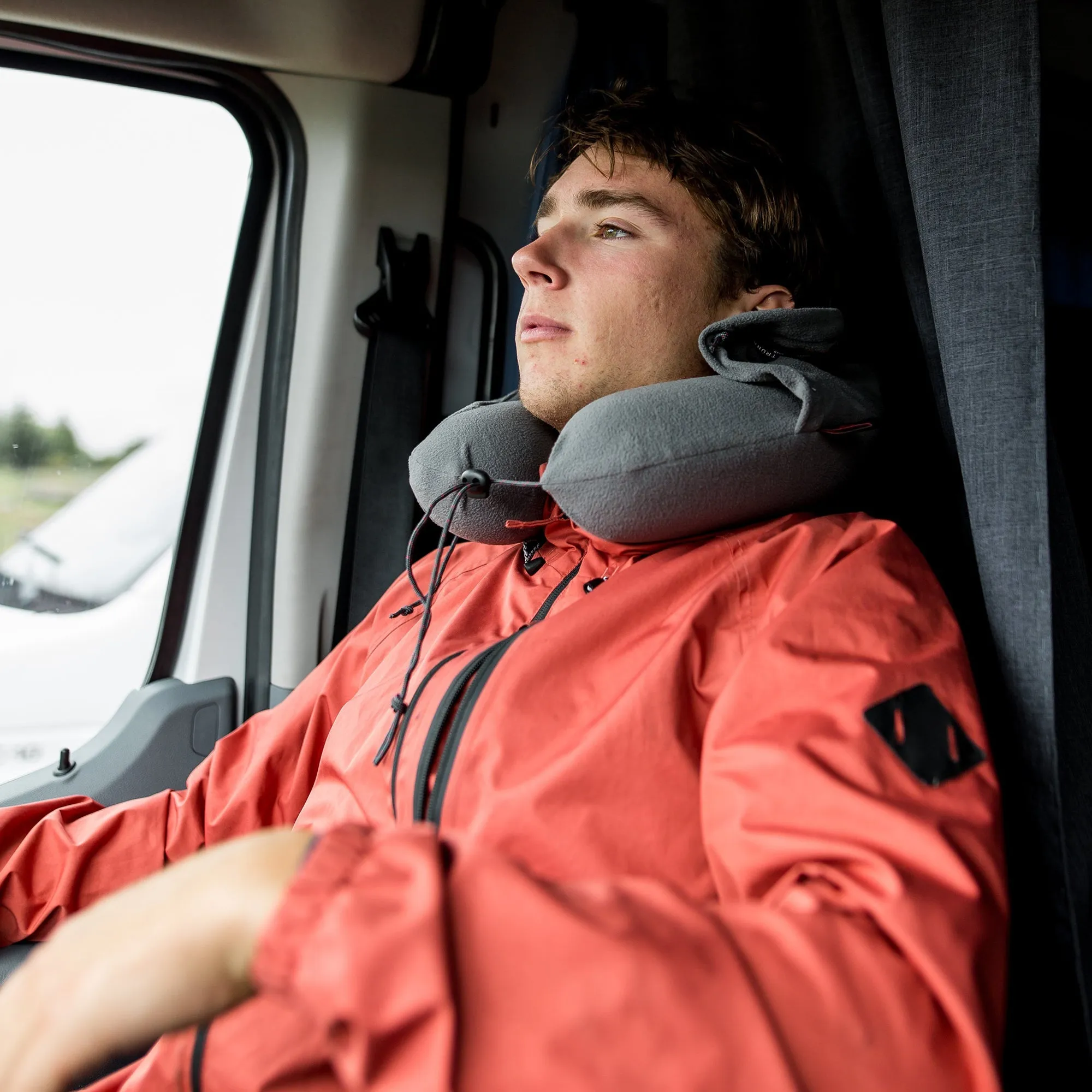Hooded Travel Neck Pillow - Image 17