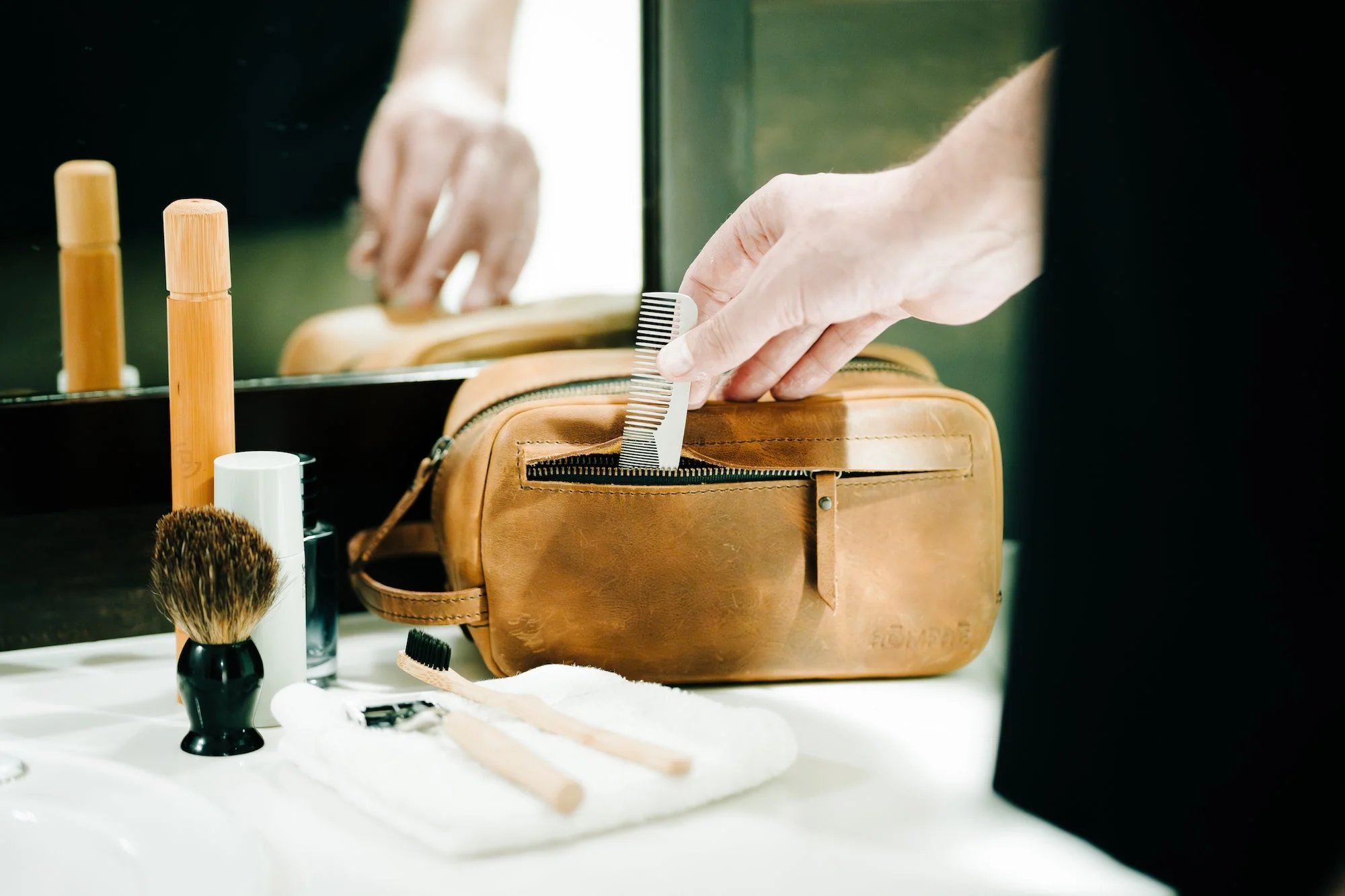 Kihei Loop Dopp Toiletry Bag - Image 5
