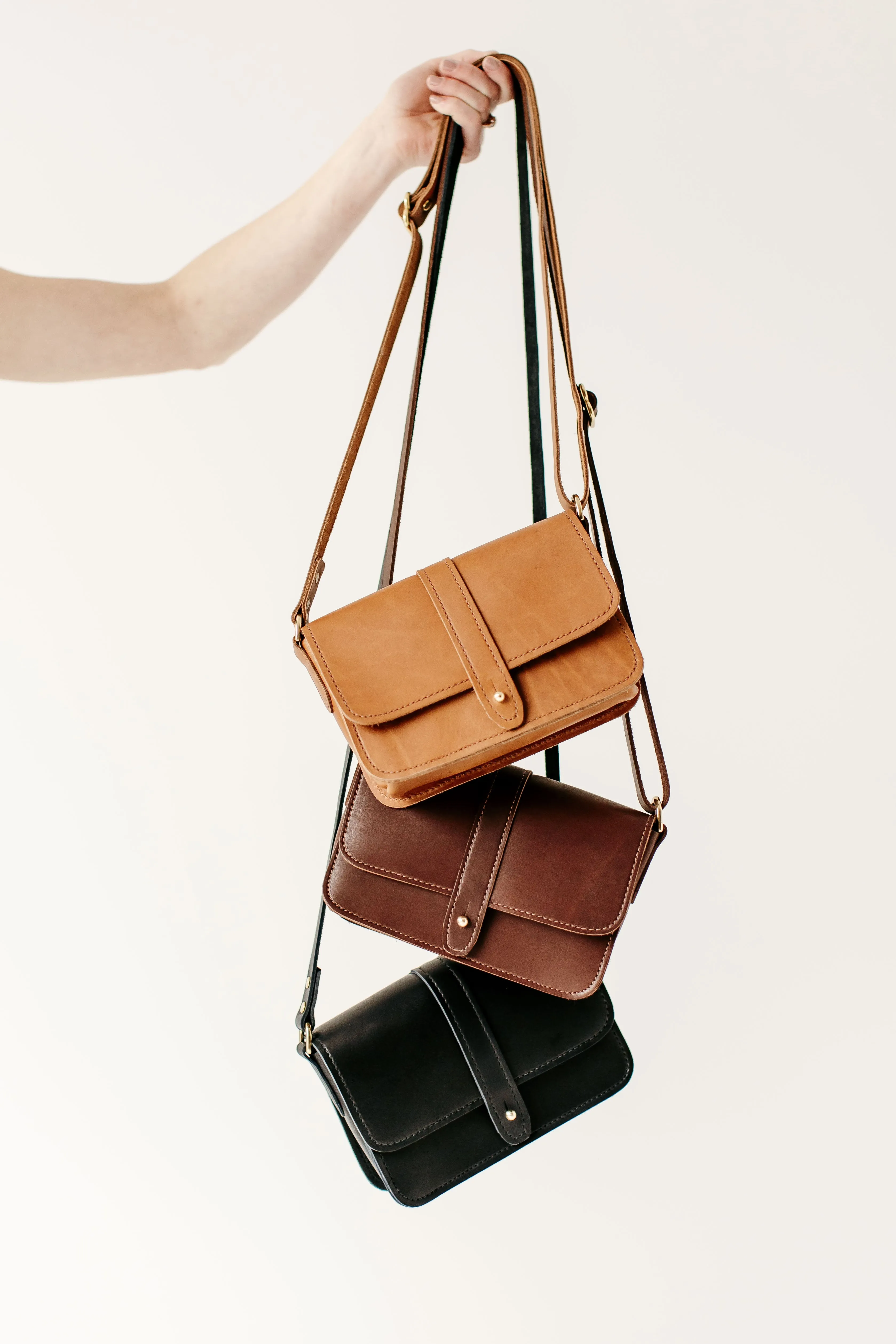 Lancaster 5-Pocket Crossbody - Image 6
