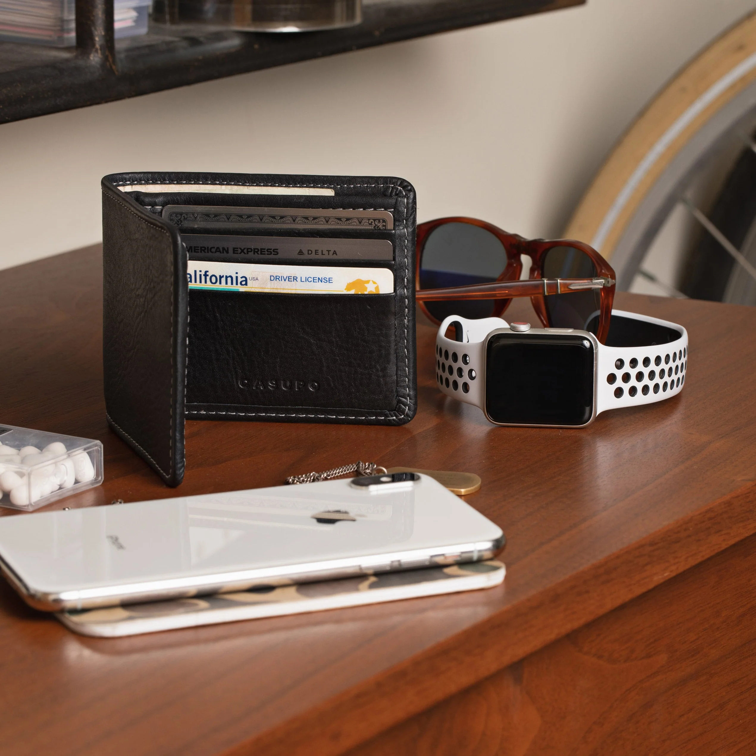 Large Billfold Wallet - Black - Image 8