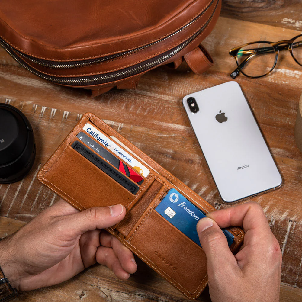 Large Billfold Wallet - Natural - Image 10