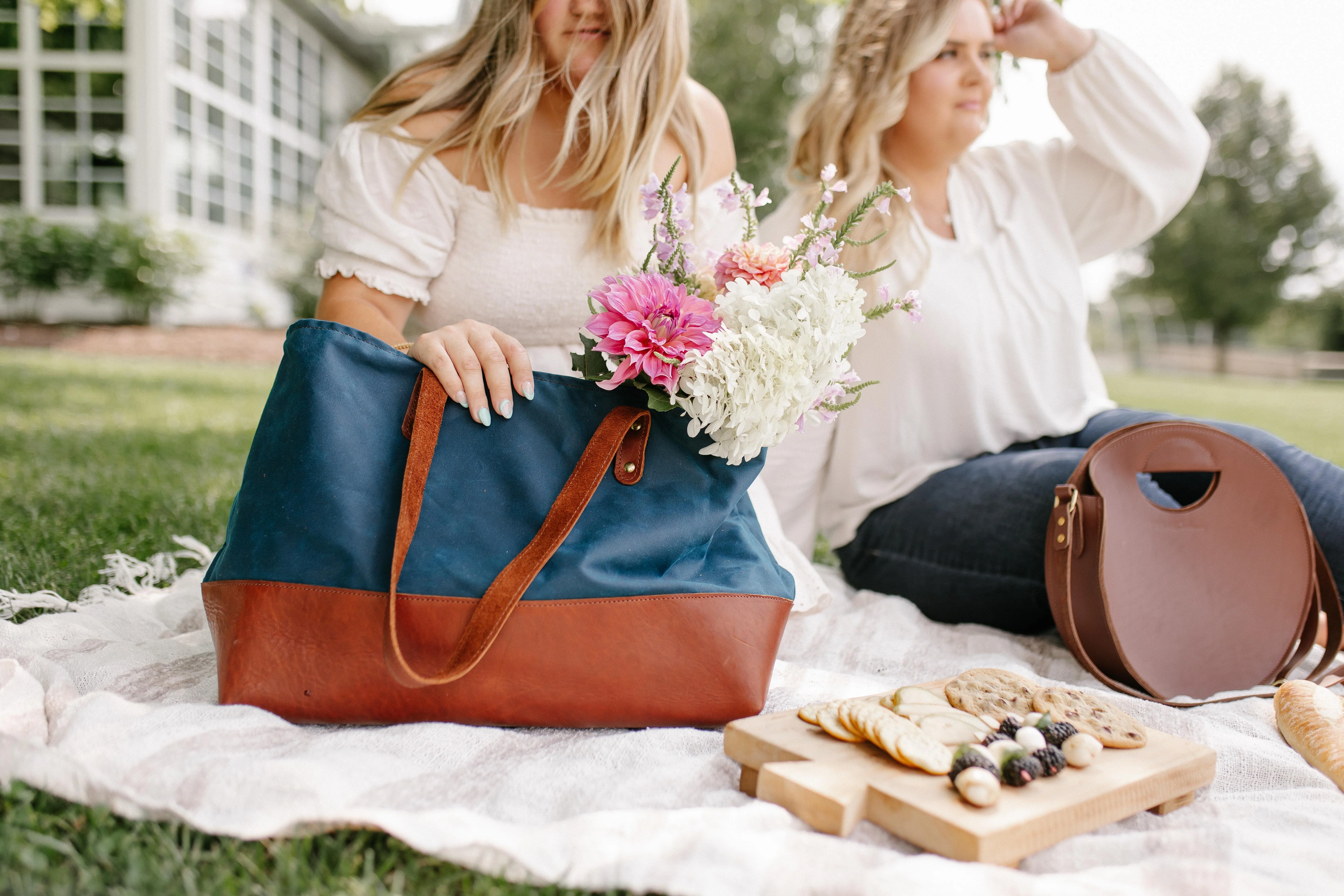 Large Canvas Tote - Image 9