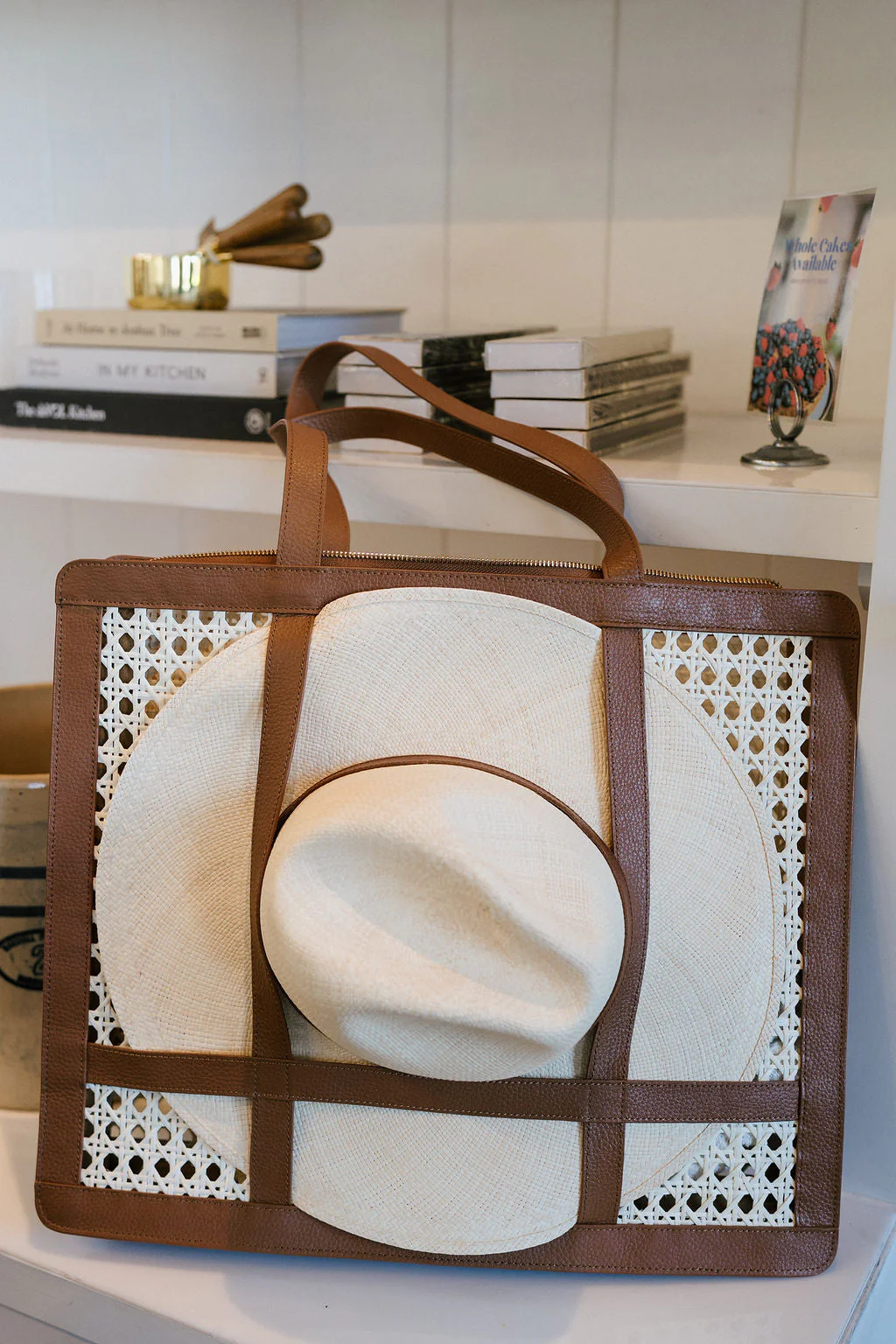 Large Rattan Tote Bag - Image 3