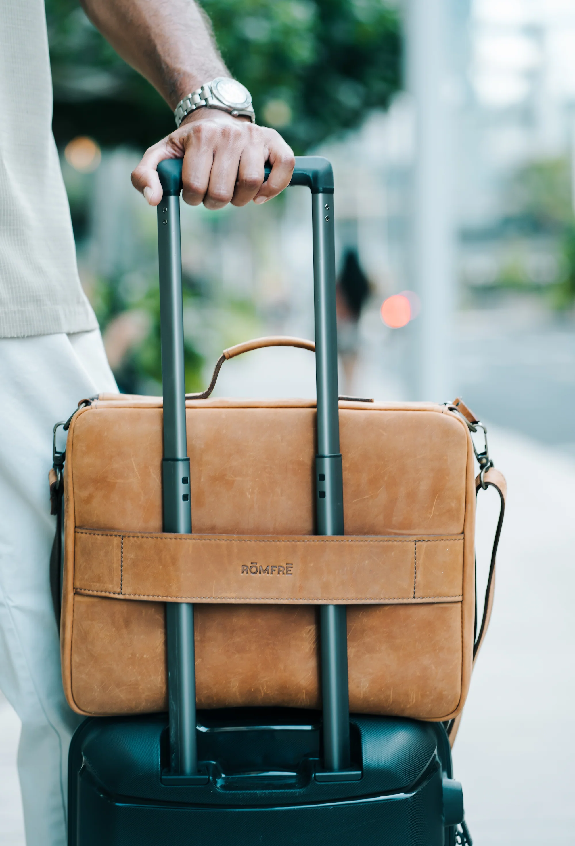 Leather CPAP Travel Briefcase - Image 6