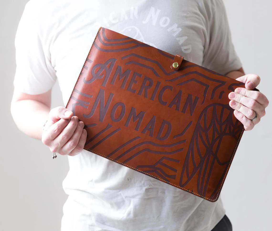 Premium Leather Laptop Sleeve for Travel - Image 9