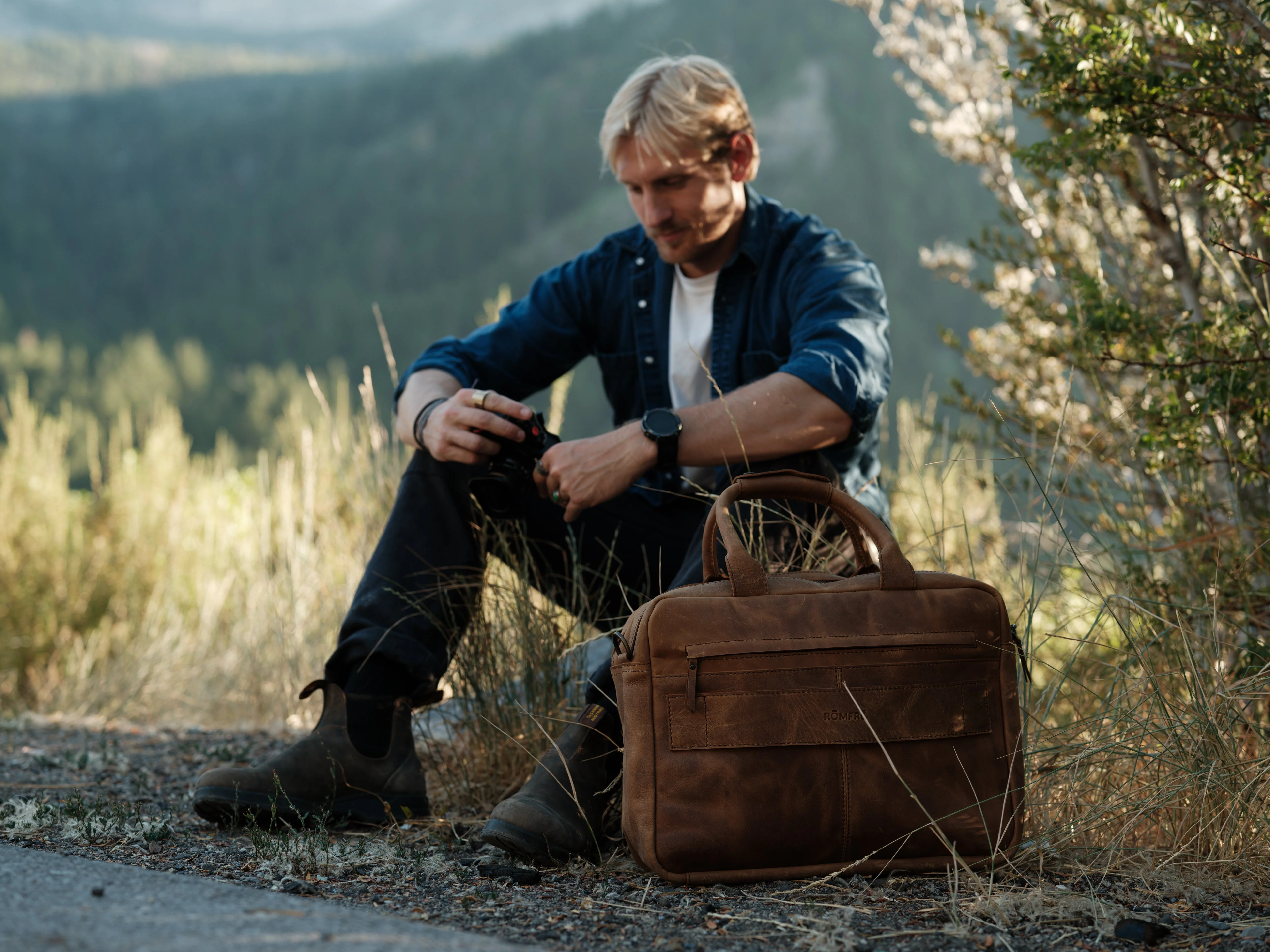 Leather Pilot Briefcase - Image 3
