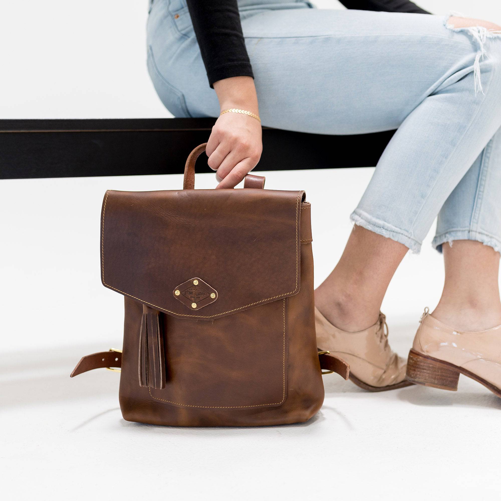 Premium Leather Rucksack for Everyday Use - Image 4