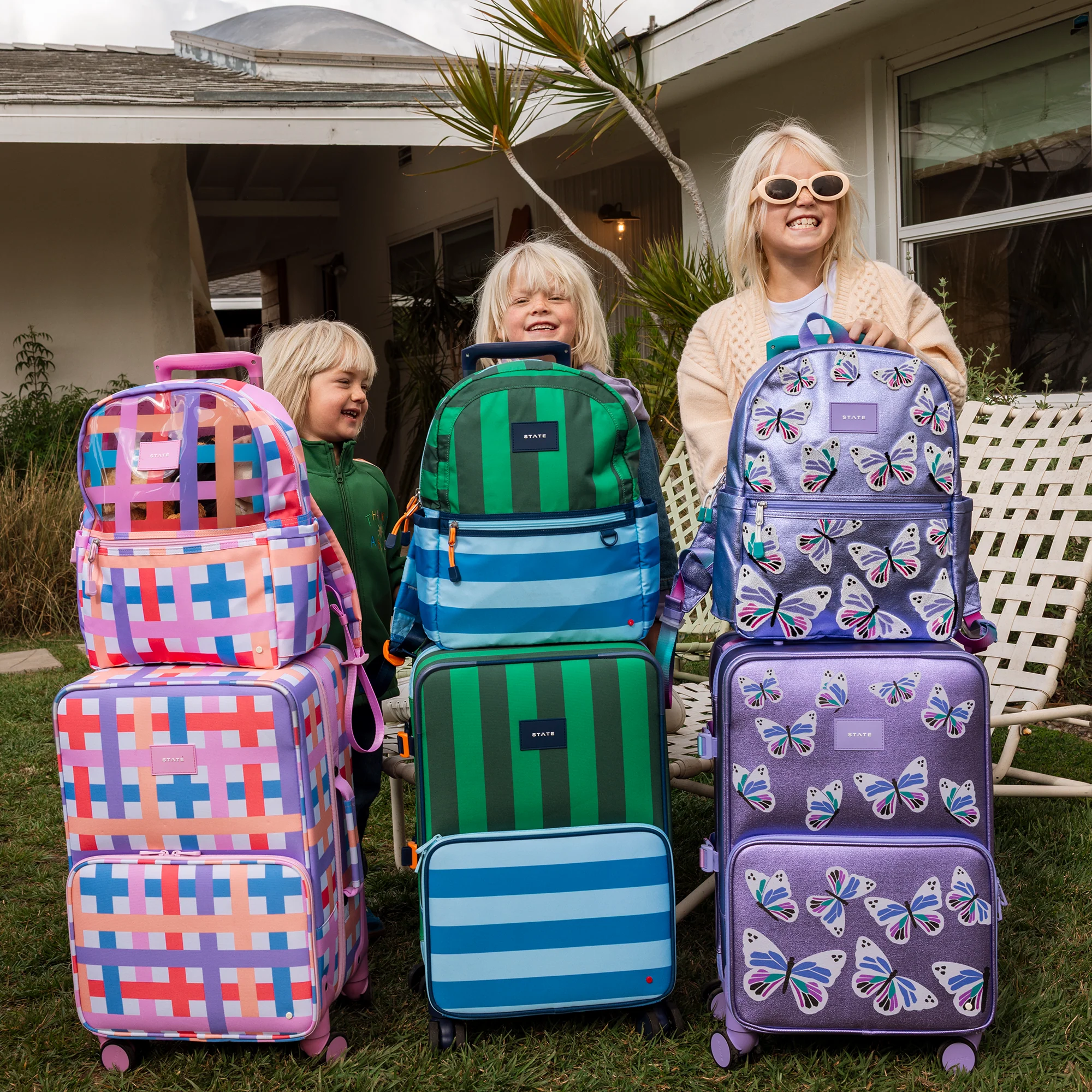 Logan Kids Carry-on Suitcase - Image 7