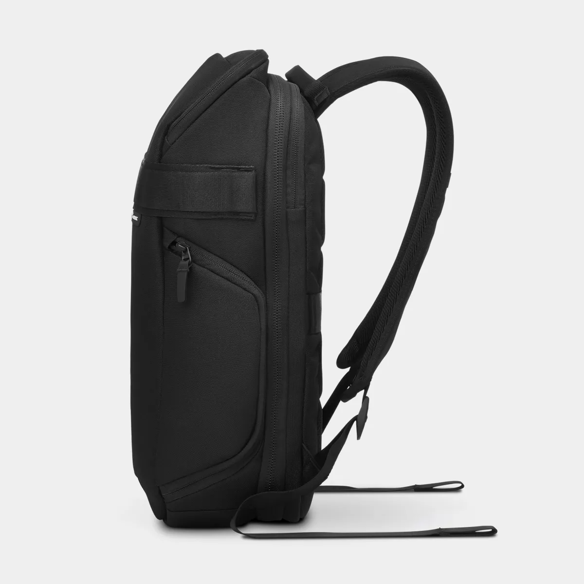 Luma Camera Pack 18L Backpack - Image 14