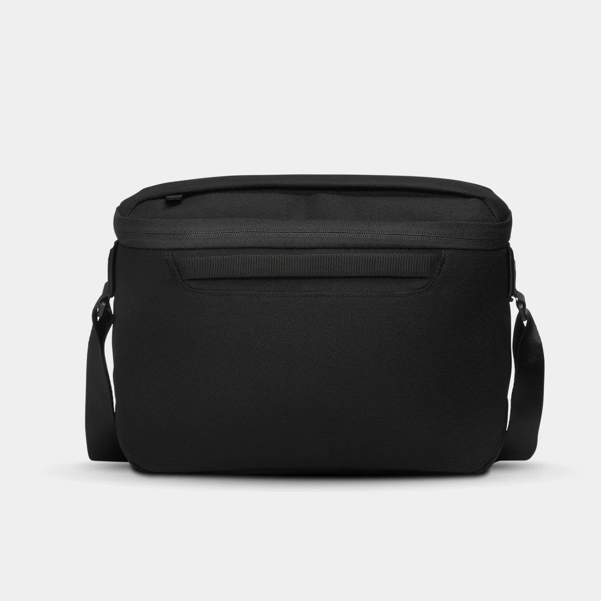 Luma Camera Sling 12L - Image 15