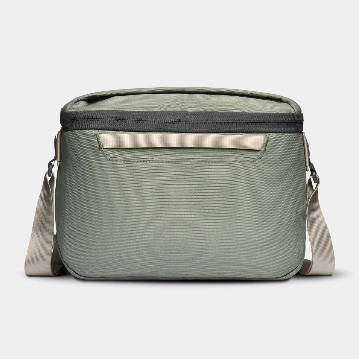 Luma Camera Sling 12L - Image 27