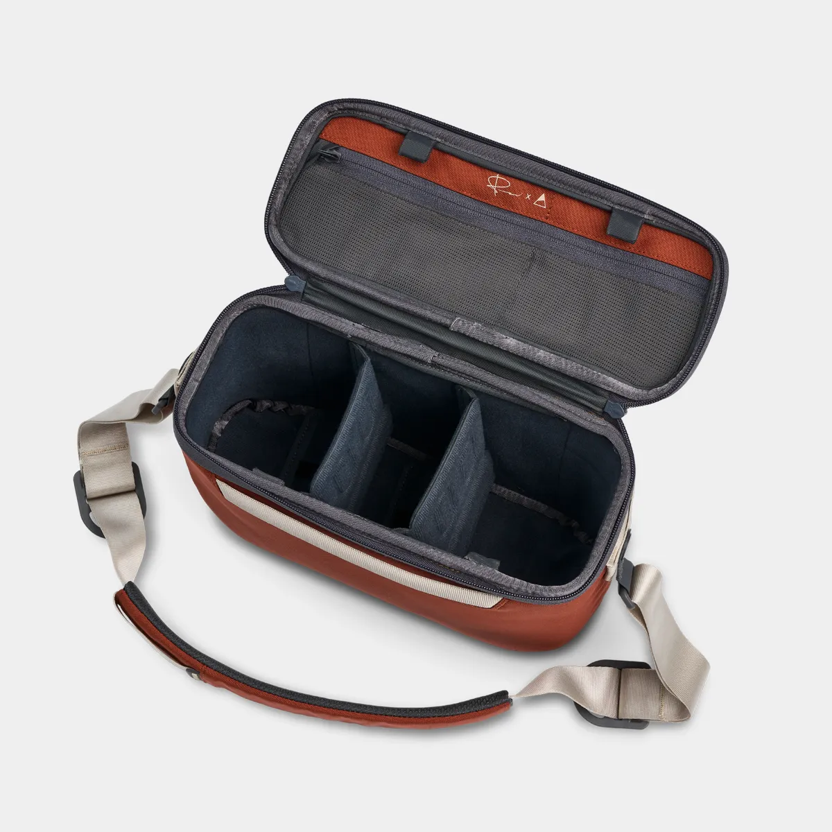 Luma Camera Sling 12L - Image 34