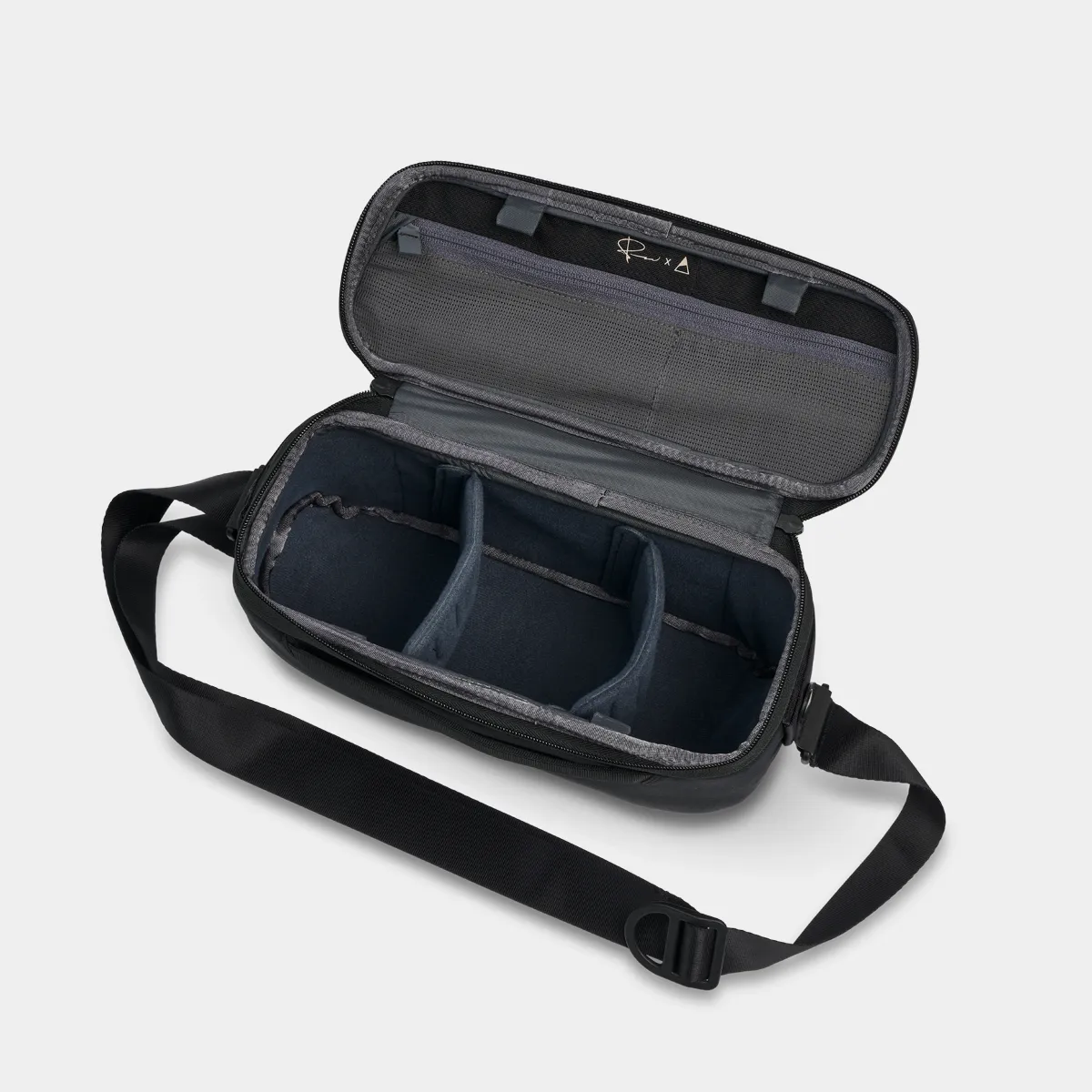 Luma Camera Sling 9L - Image 15