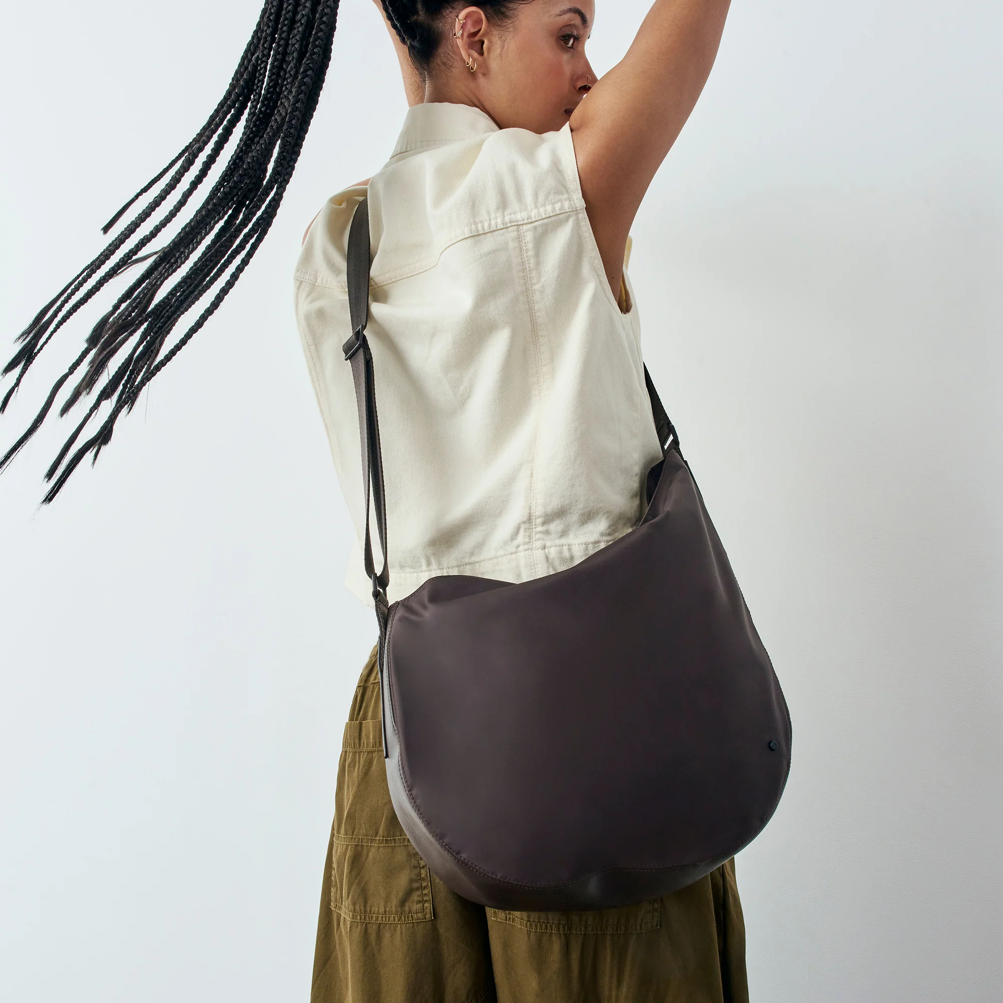 Luna Crossbody Elegant Everyday Shoulder Bag - Image 4