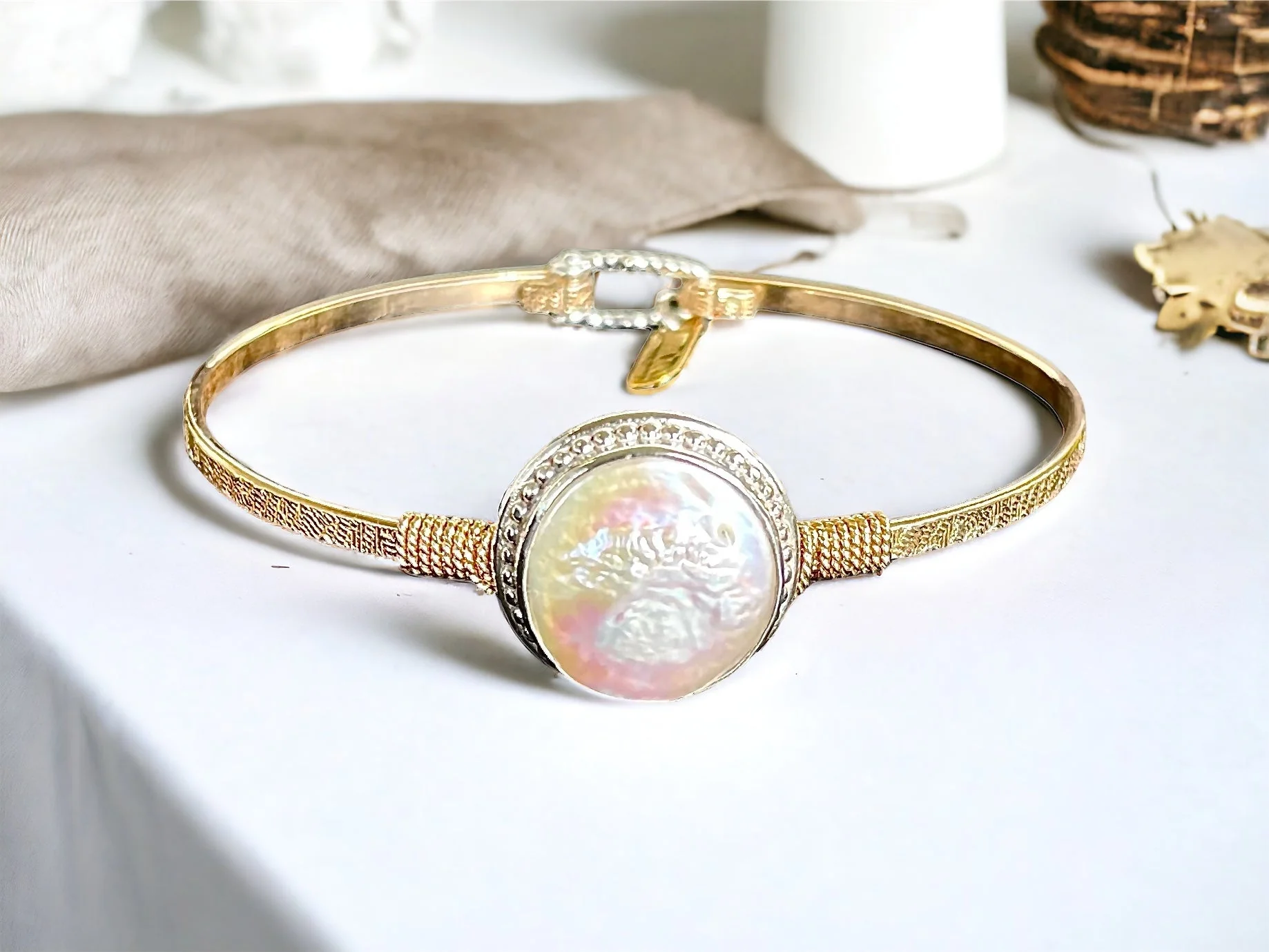 Luna Pearl Bracelet - Image 8