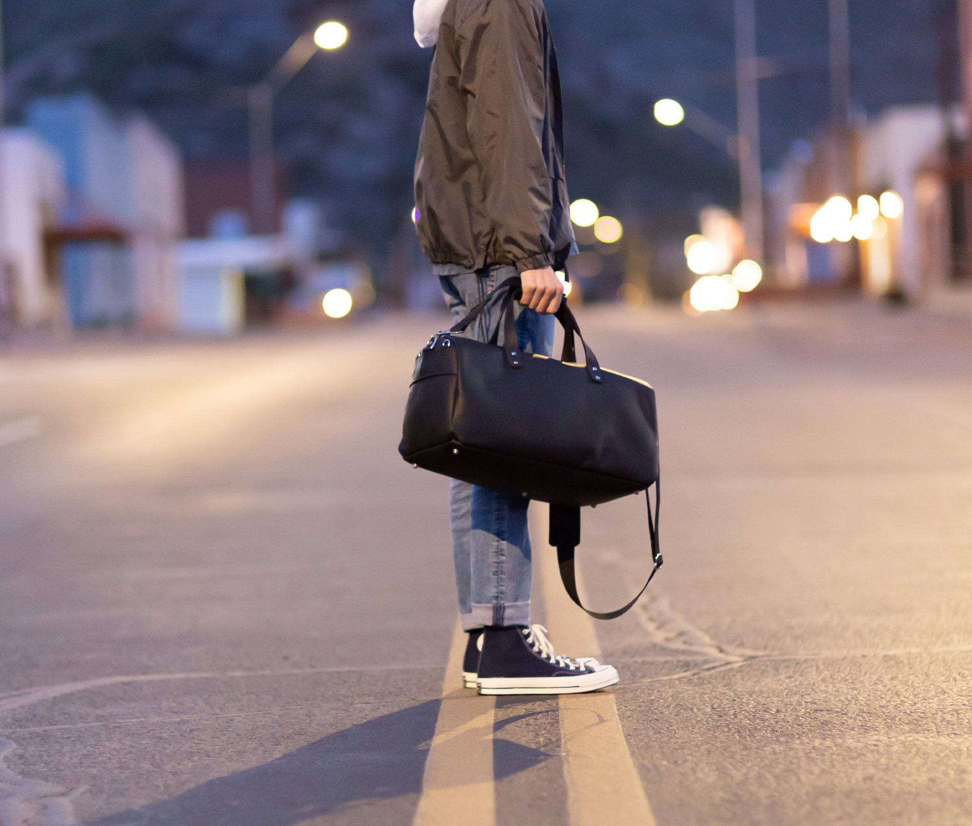 Luxury Leather Duffel Bag - Image 12