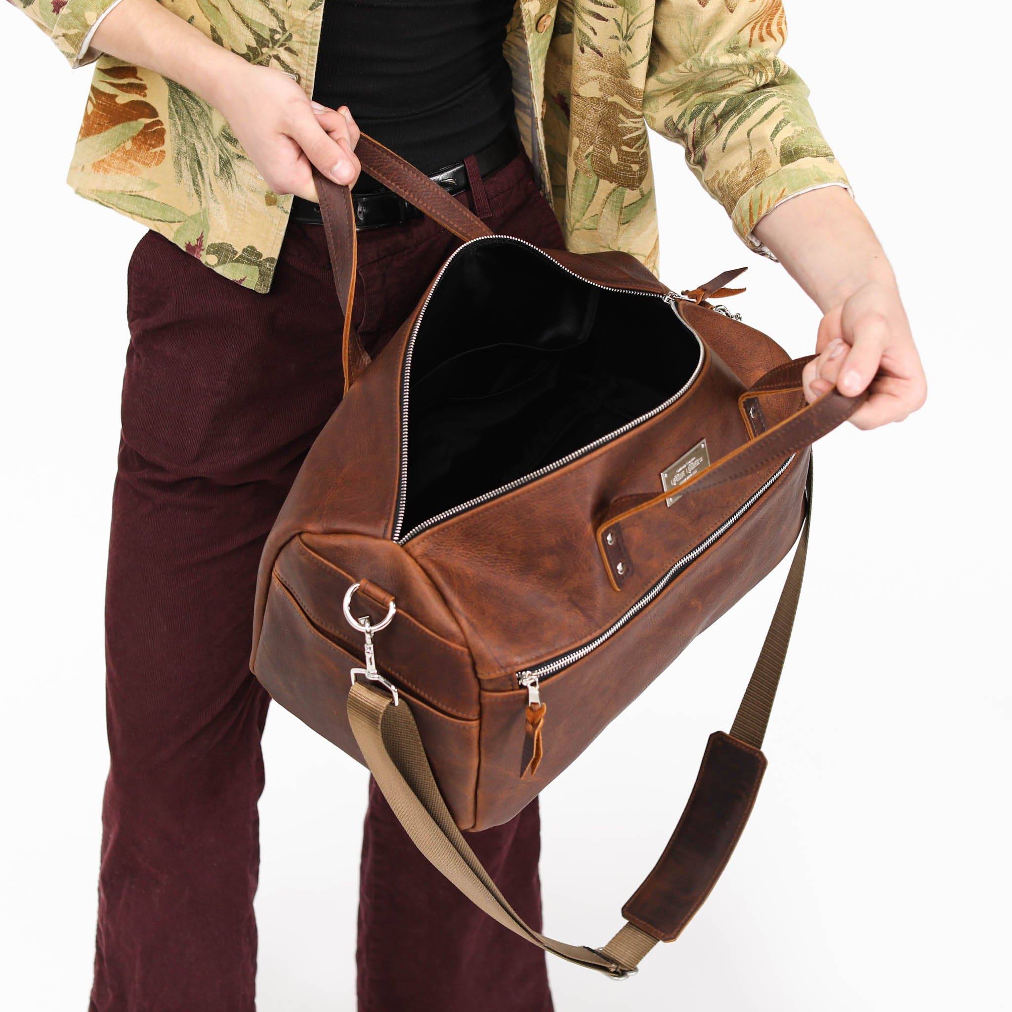 Luxury Leather Duffel Bag - Image 18