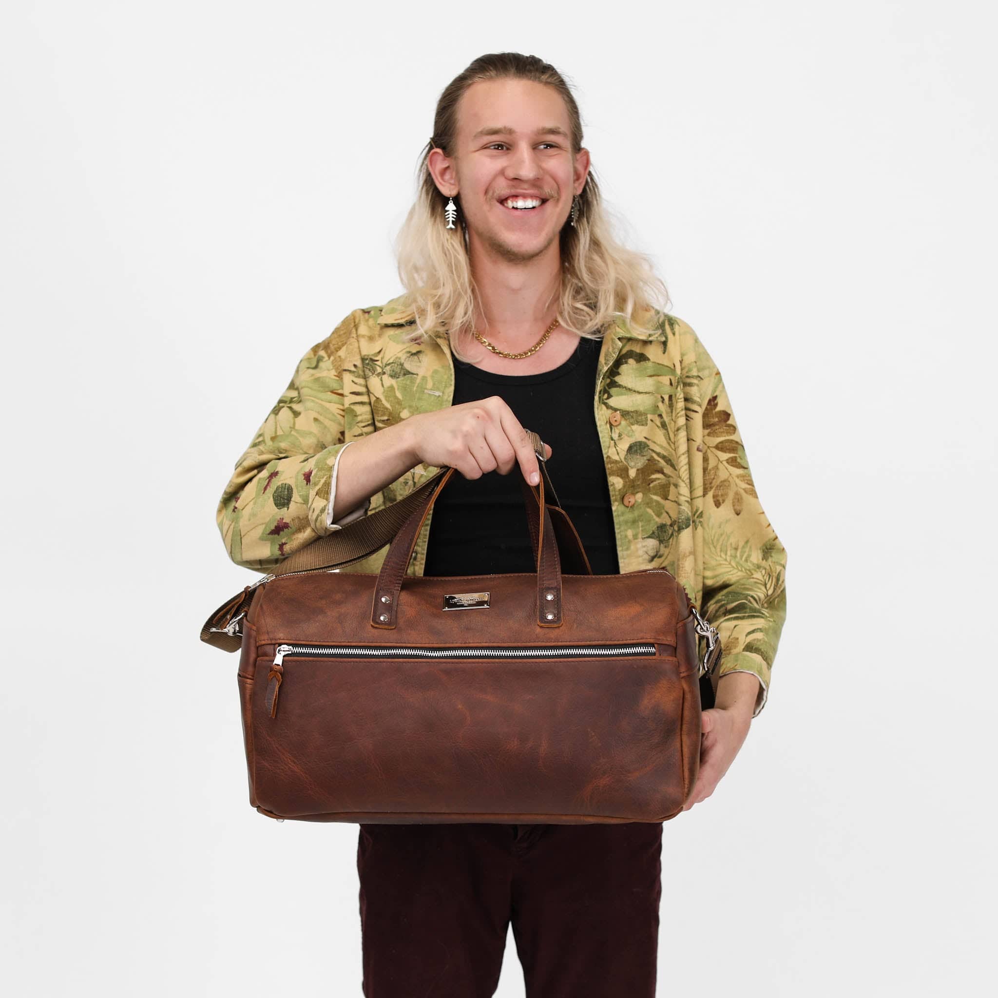 Luxury Leather Duffel Bag - Image 19