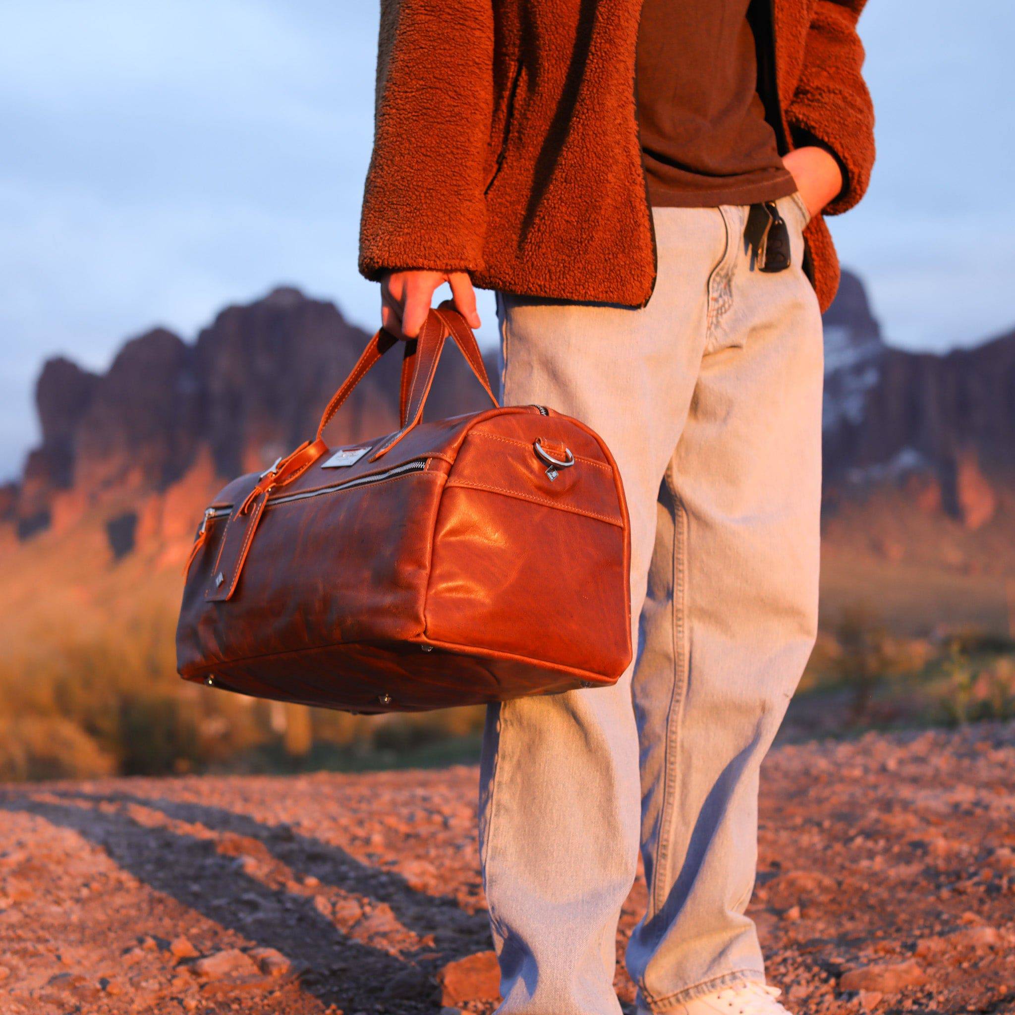 Luxury Leather Duffel Bag - Image 2