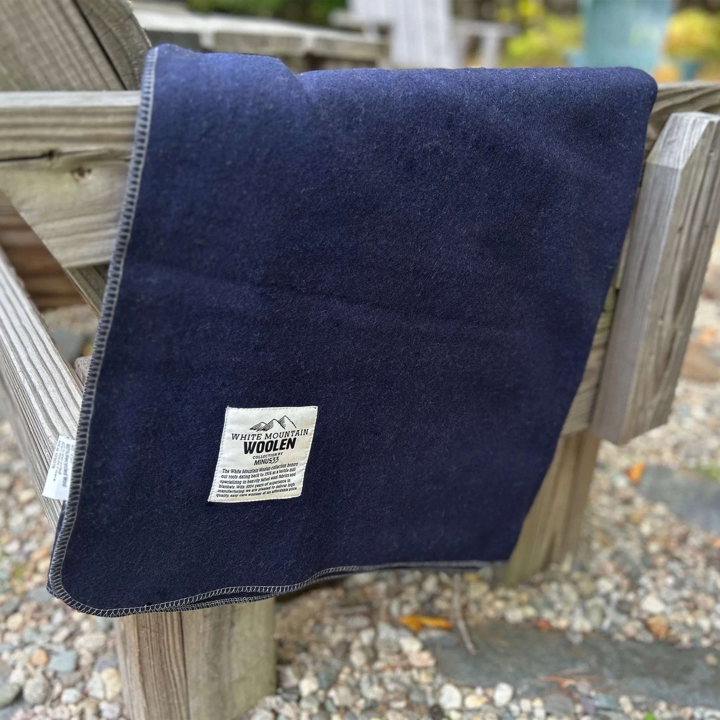 M33 - Lodge Twin Blanket White Mountain Woolen - Image 5