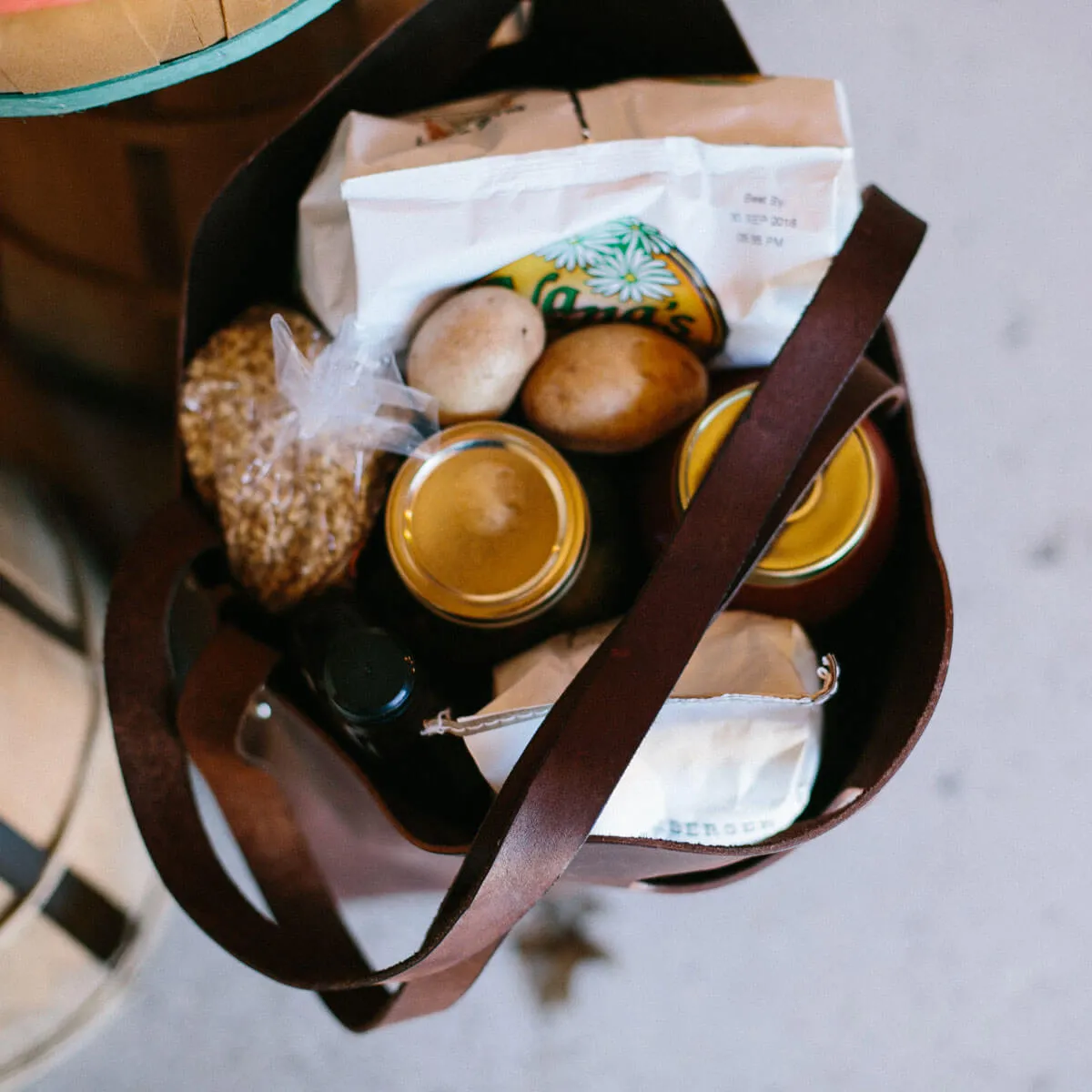 Market Tote - Image 11