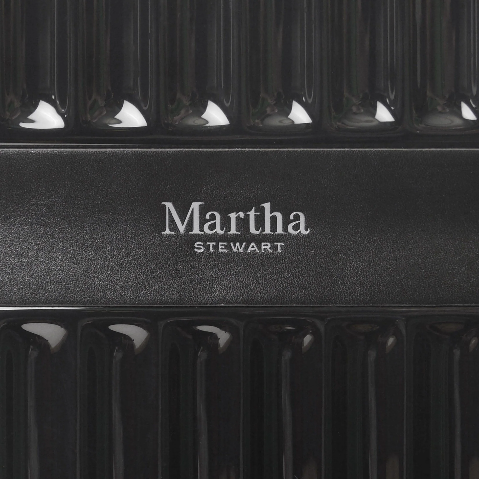 Martha Stewart The Bedford 3-Piece Hardcase Luggage Set - Image 6