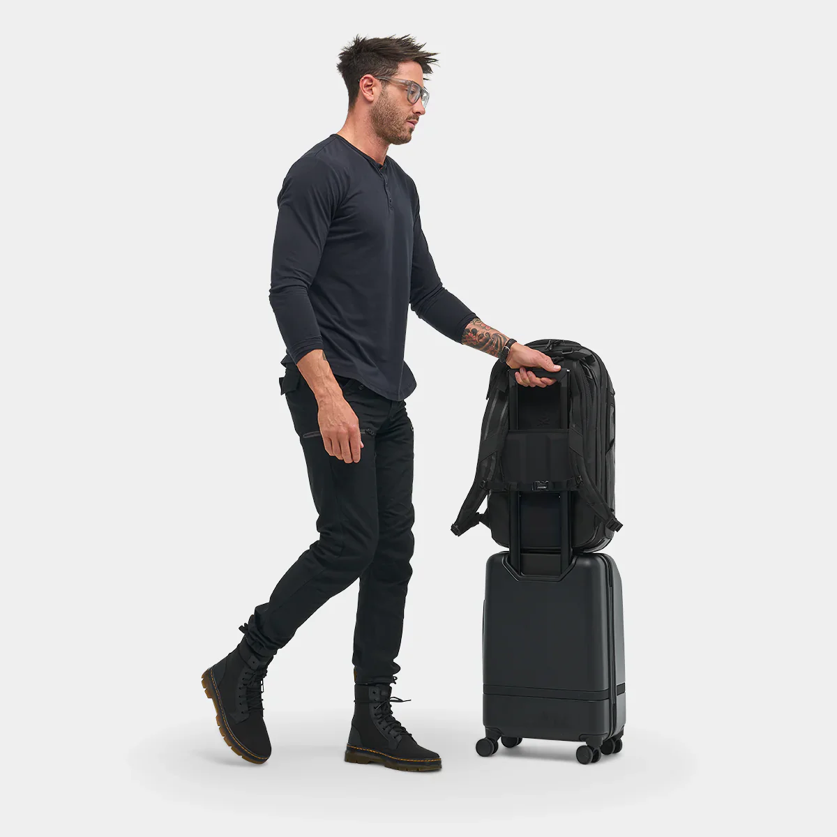 McKinnon Camera Pack 35L Backpack - Image 3