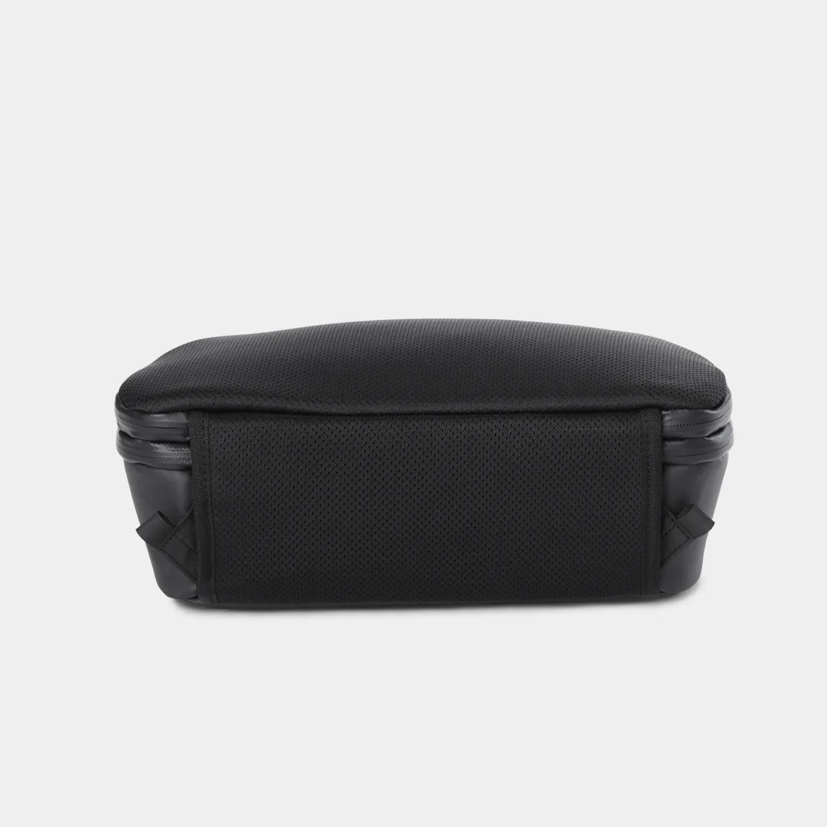 McKinnon 21L Cube Pack Backpack - Image 10