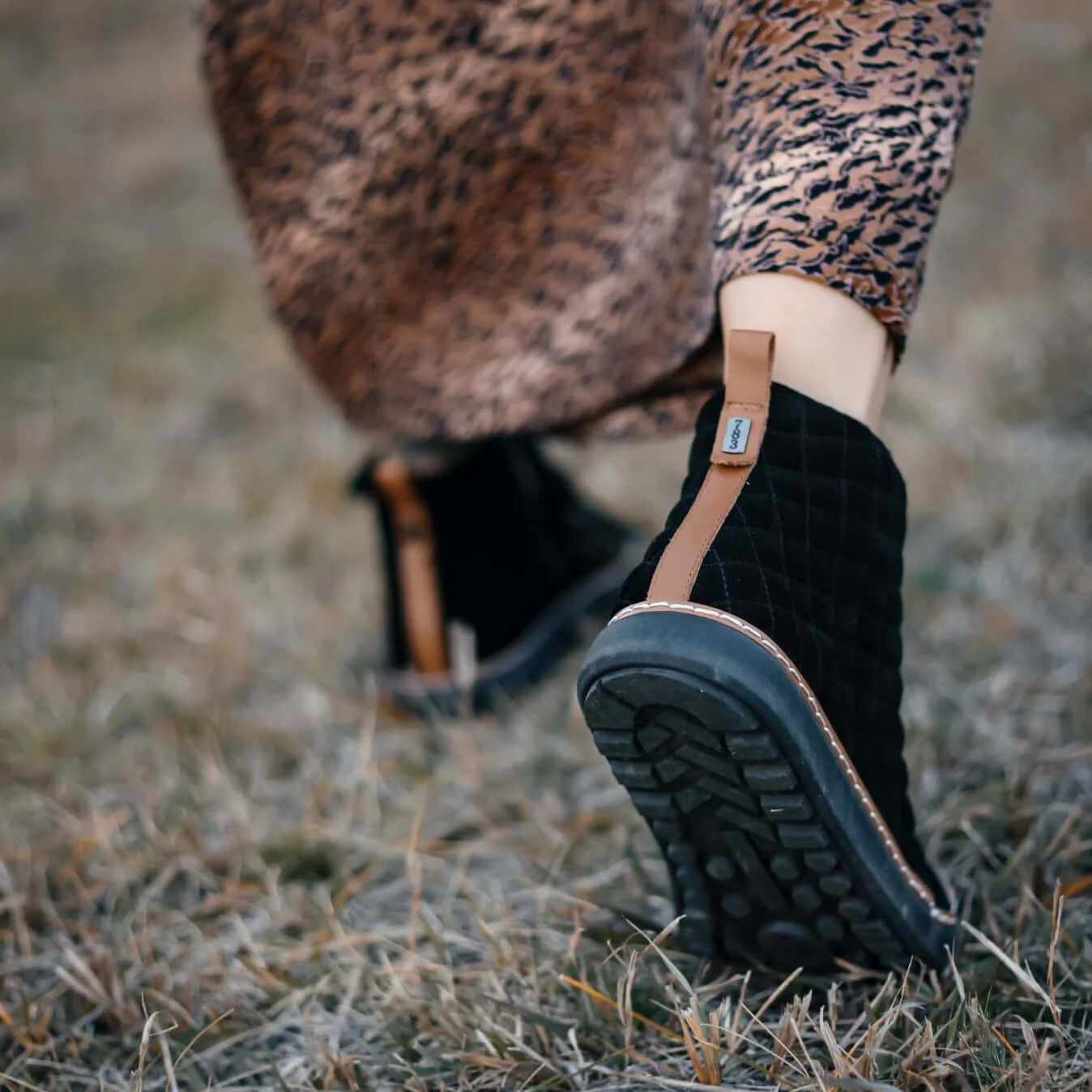 Melissa High-Top Grounding Shoes • Black Quilted - Image 5