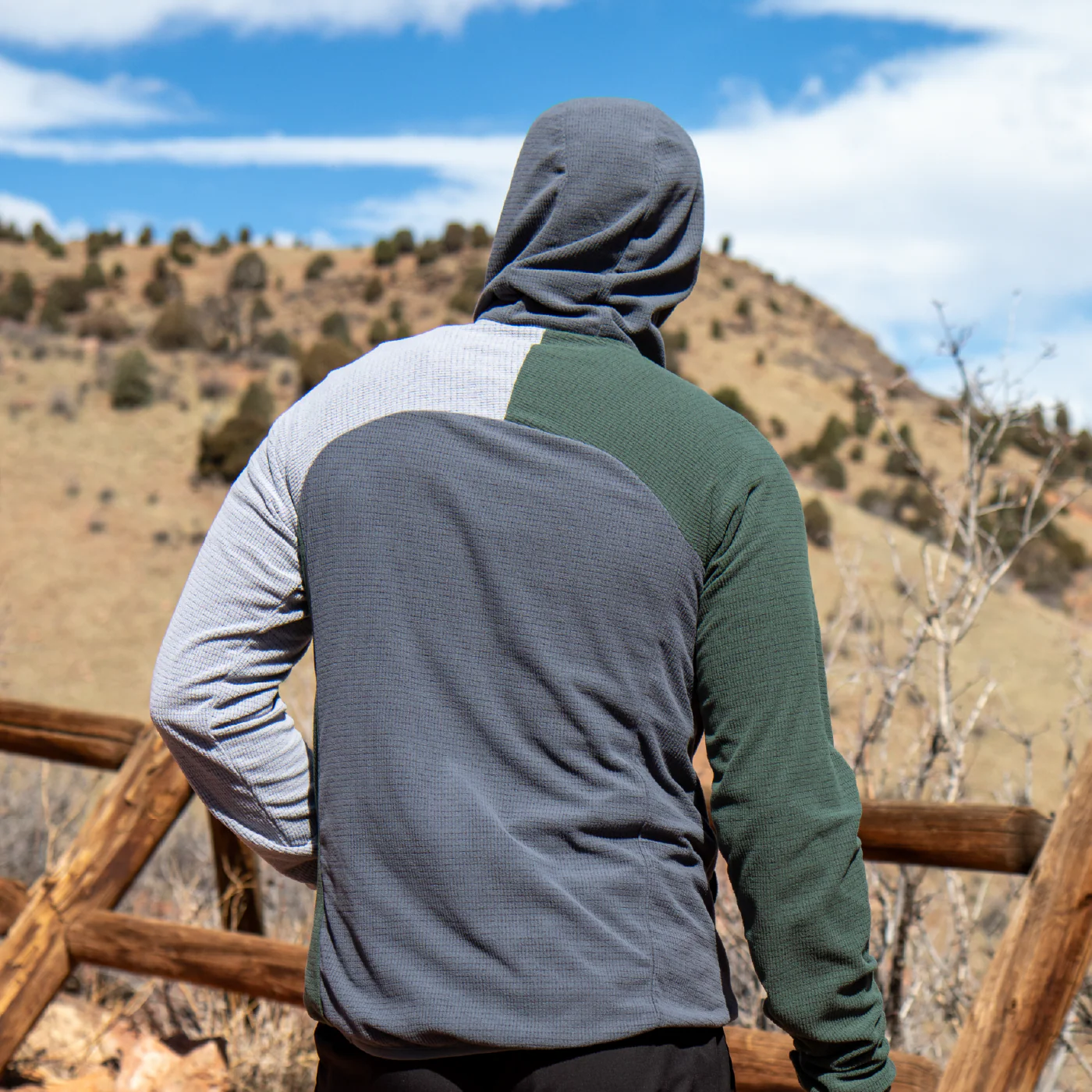 Men's CAMP Half-Zip Hooded Pullover Ultralight 115 - Image 6