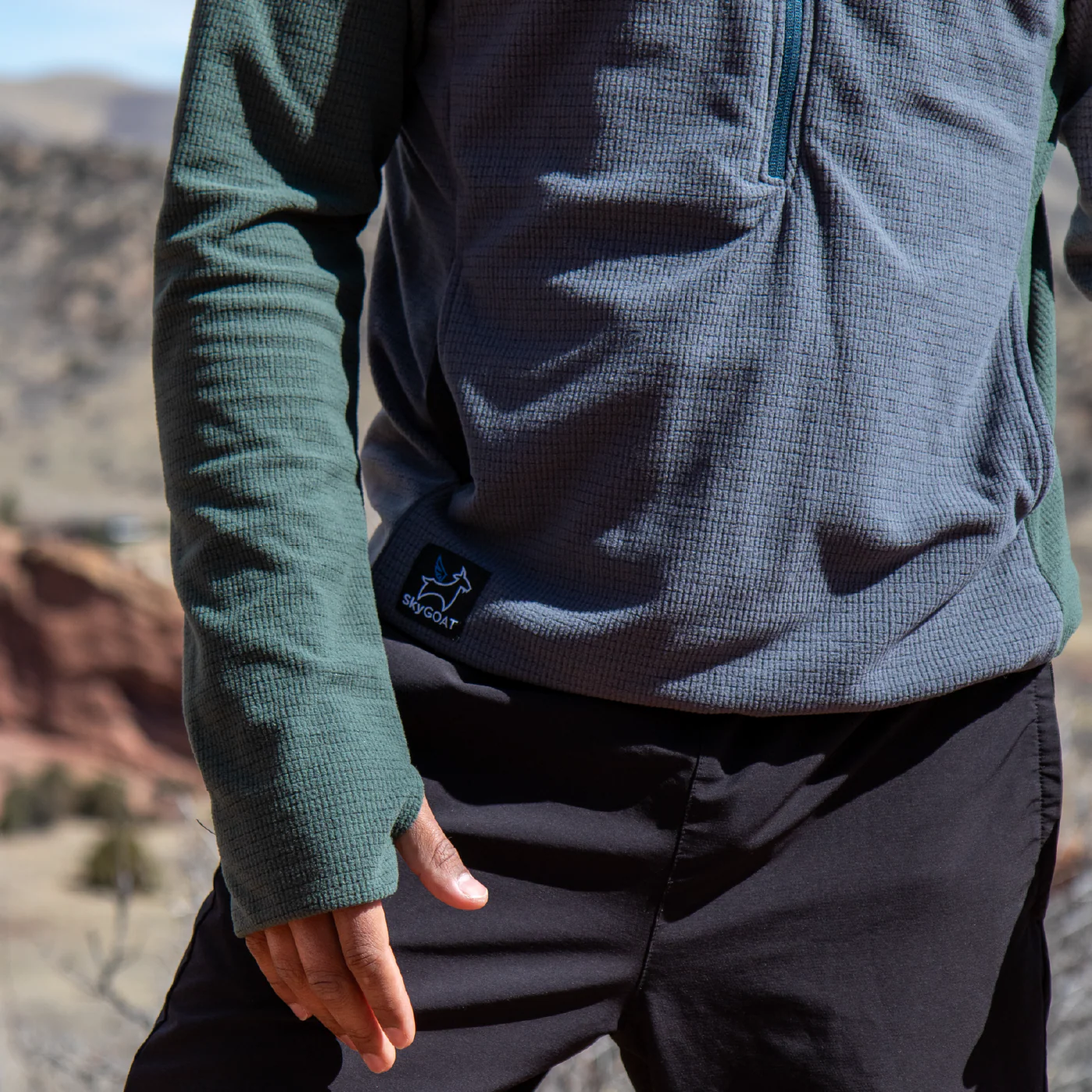 Men's CAMP Half-Zip Hooded Pullover Ultralight 115 - Image 7