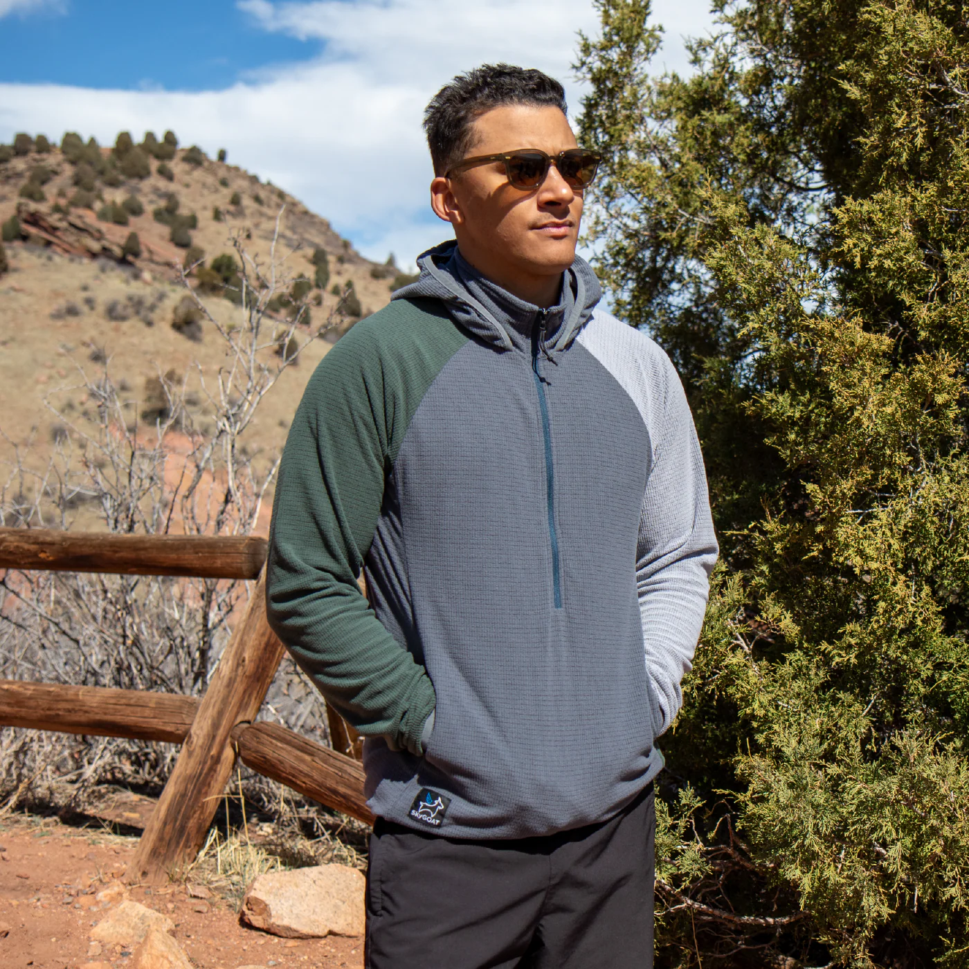 Men's CAMP Half-Zip Hooded Pullover Ultralight 115 - Image 9