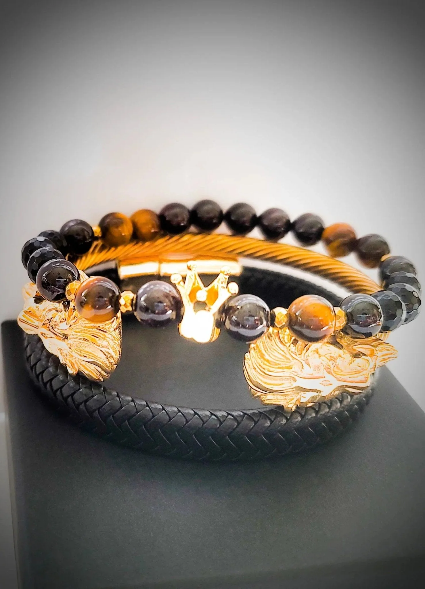 Men's Lion Garnet Bracelet Set