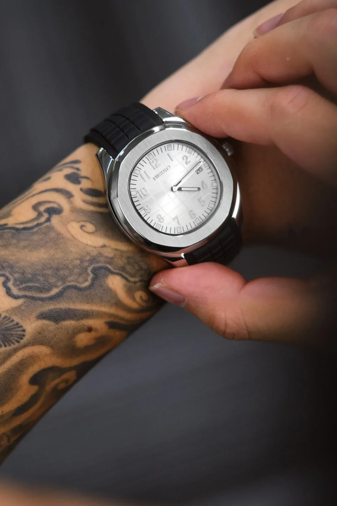 Mod Aquanaut Silver Watch - Image 2