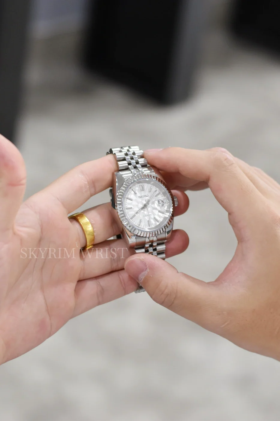 Mod Datejust Mosaic White Watch - Image 3