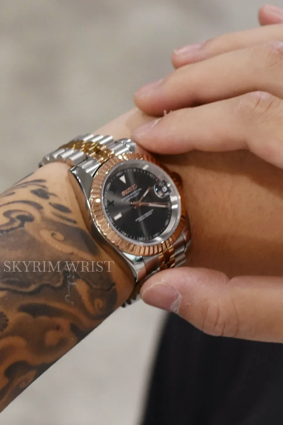 Mod Datejust Wimbledon Two-Tone Rose Gold Gray Watch - Image 2
