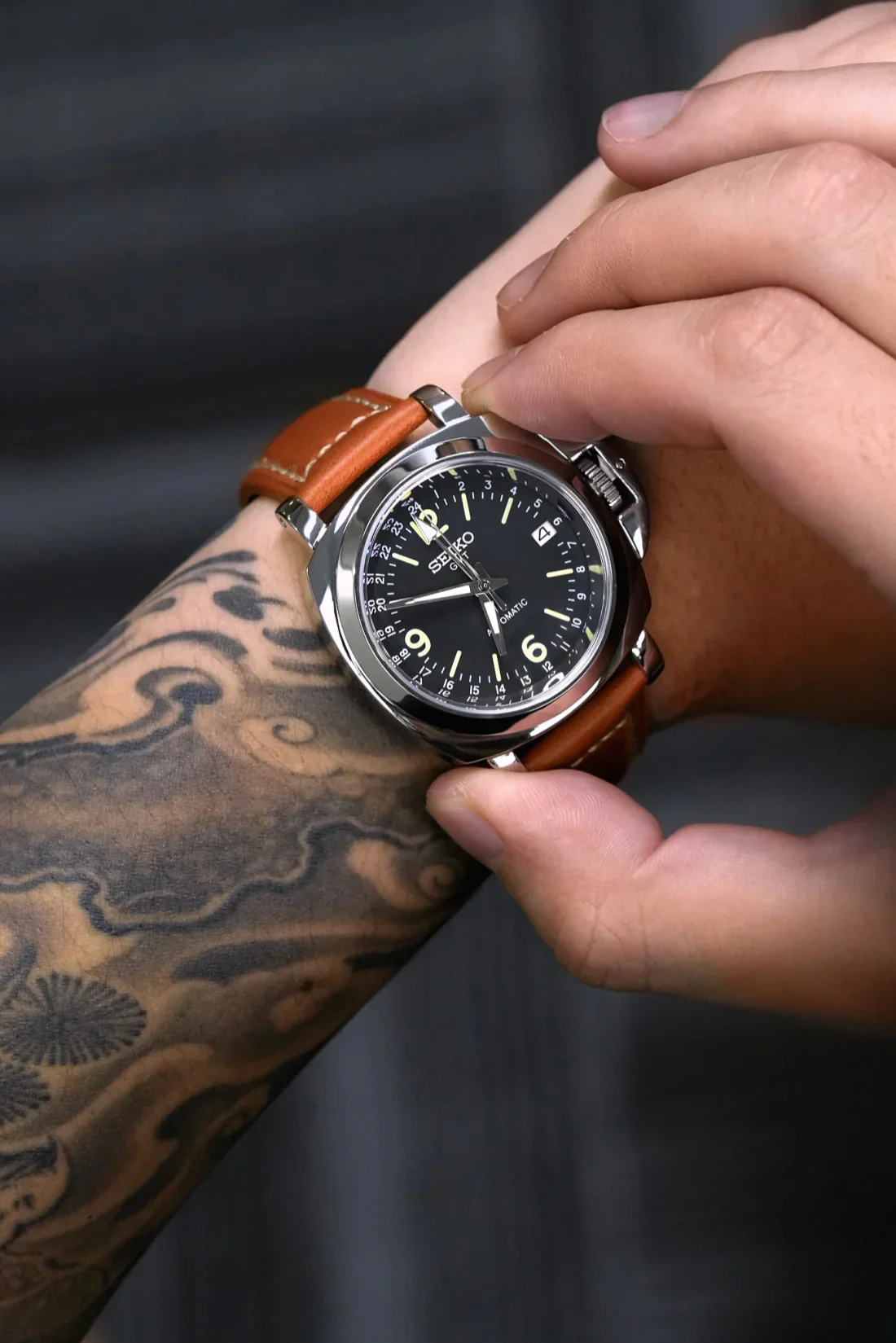 Mod Luminor Brown - Pilot GMT Watch - Image 2